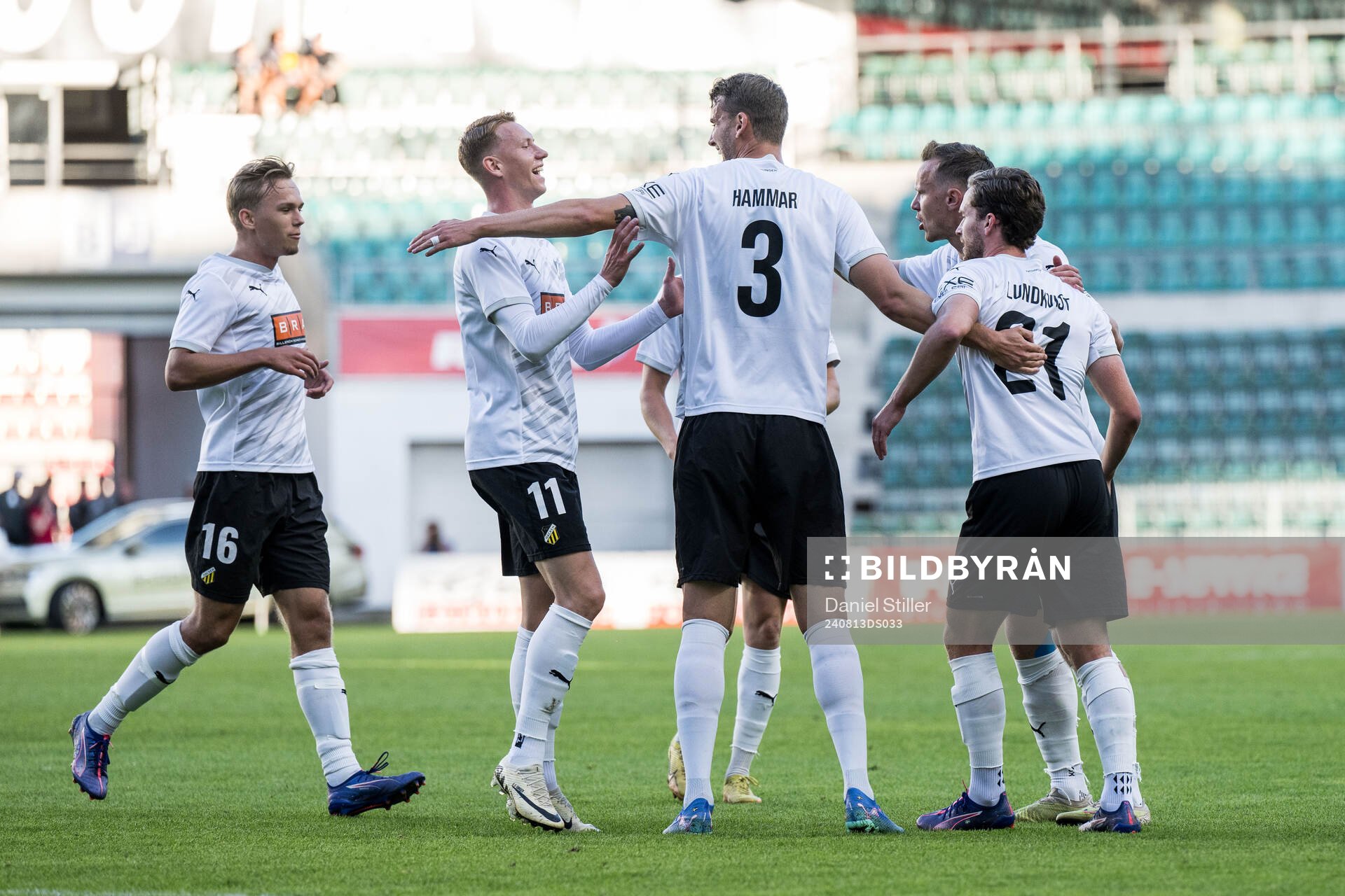 Adam Lundqvist of Häcken celebrates with team mates