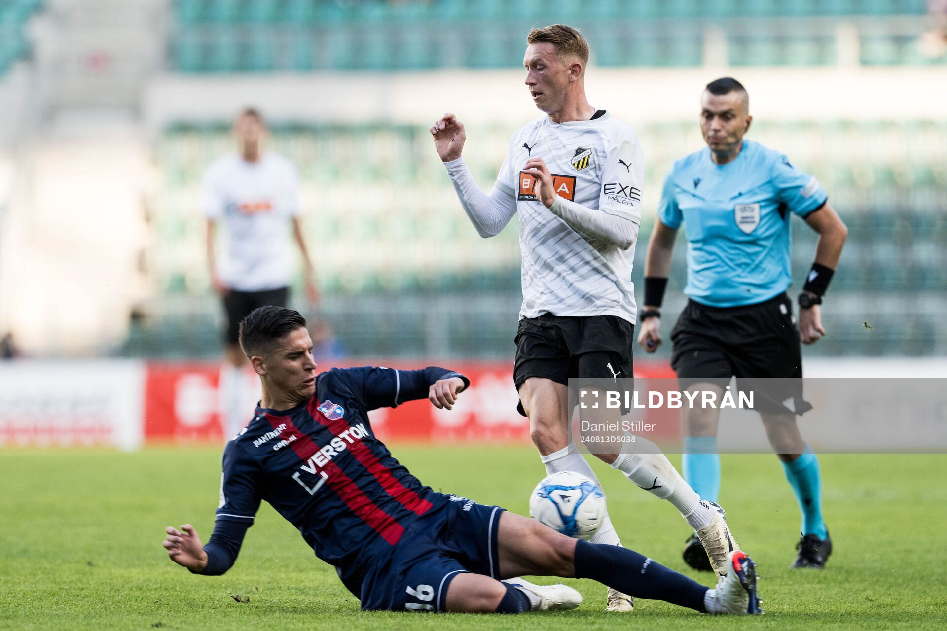Tomasz Kedziora of PAOK and Julius Lindberg of Häcken during the UEFA Conference League between Paide Linnameeskond and Häcken on August 13, 2024 in Tallinn.