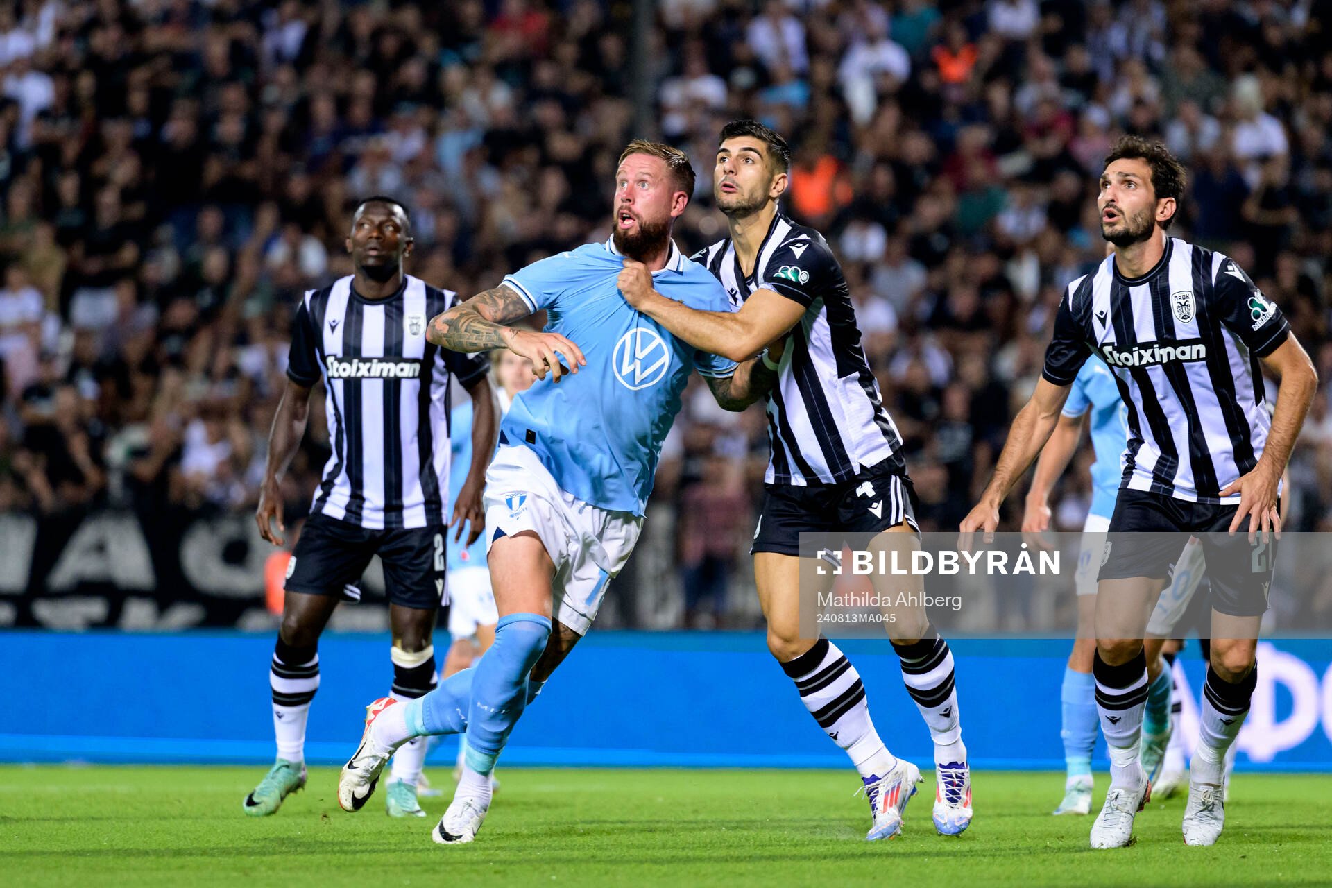 Pontus Jansson of Malmö FF and Konstantinos Koulierakis of