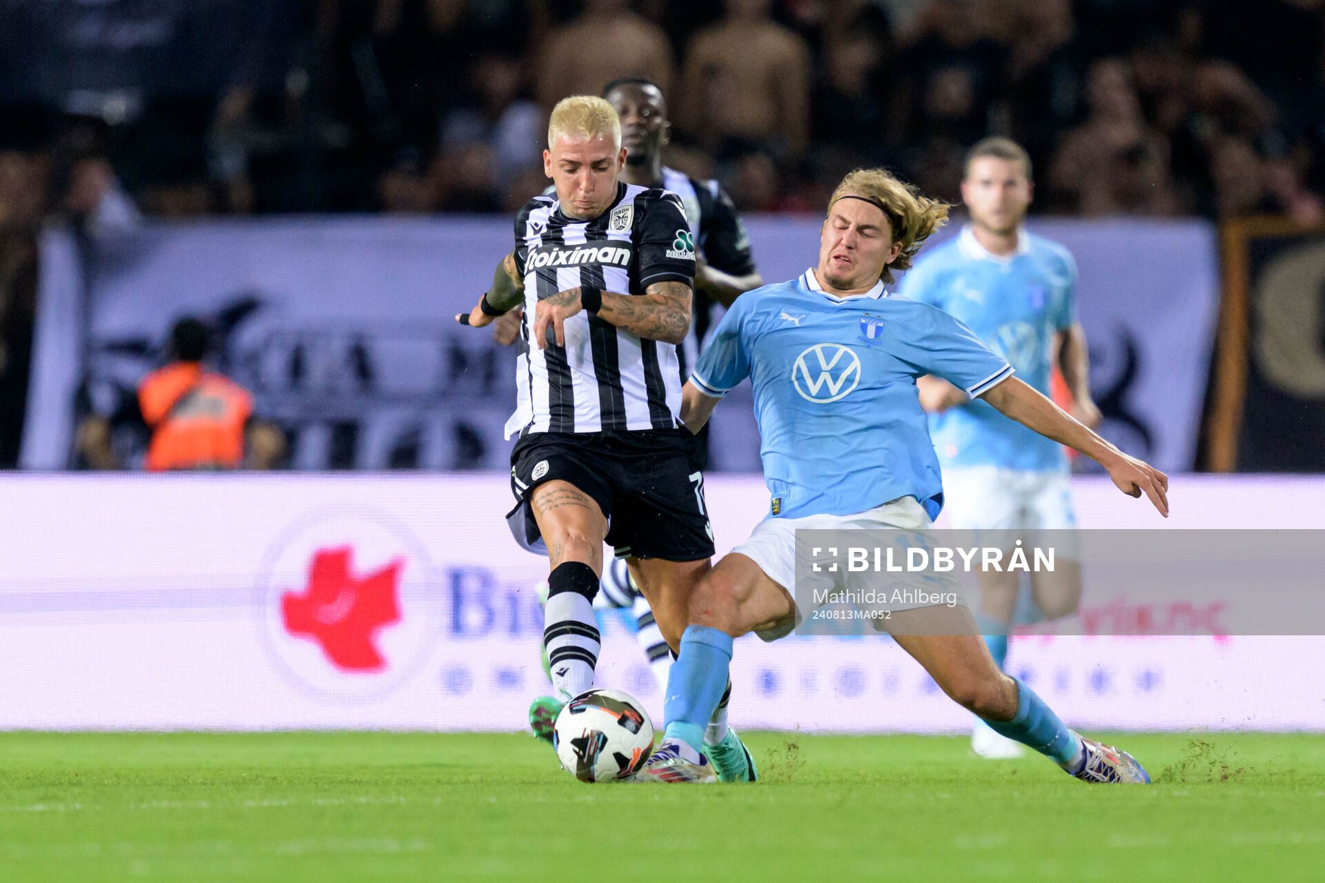 Taison of PAOK and Sebastian Nanasi of Malmö FF during the UEFA Champions League football match between PAOK and Malmö FF on August 13, 2024 in Thessaloniki.
