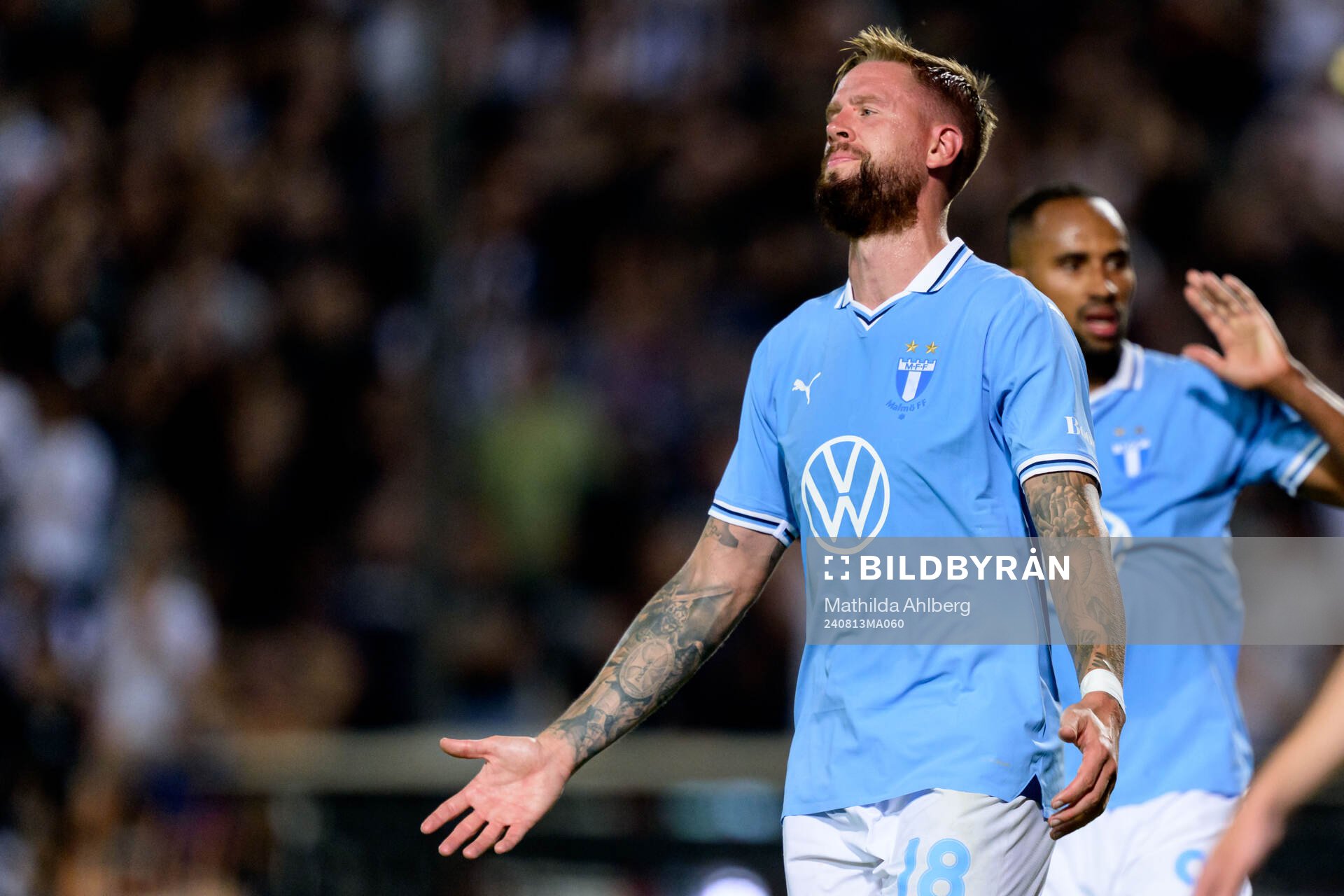 Pontus Jansson of Malmö FF looks dejected
