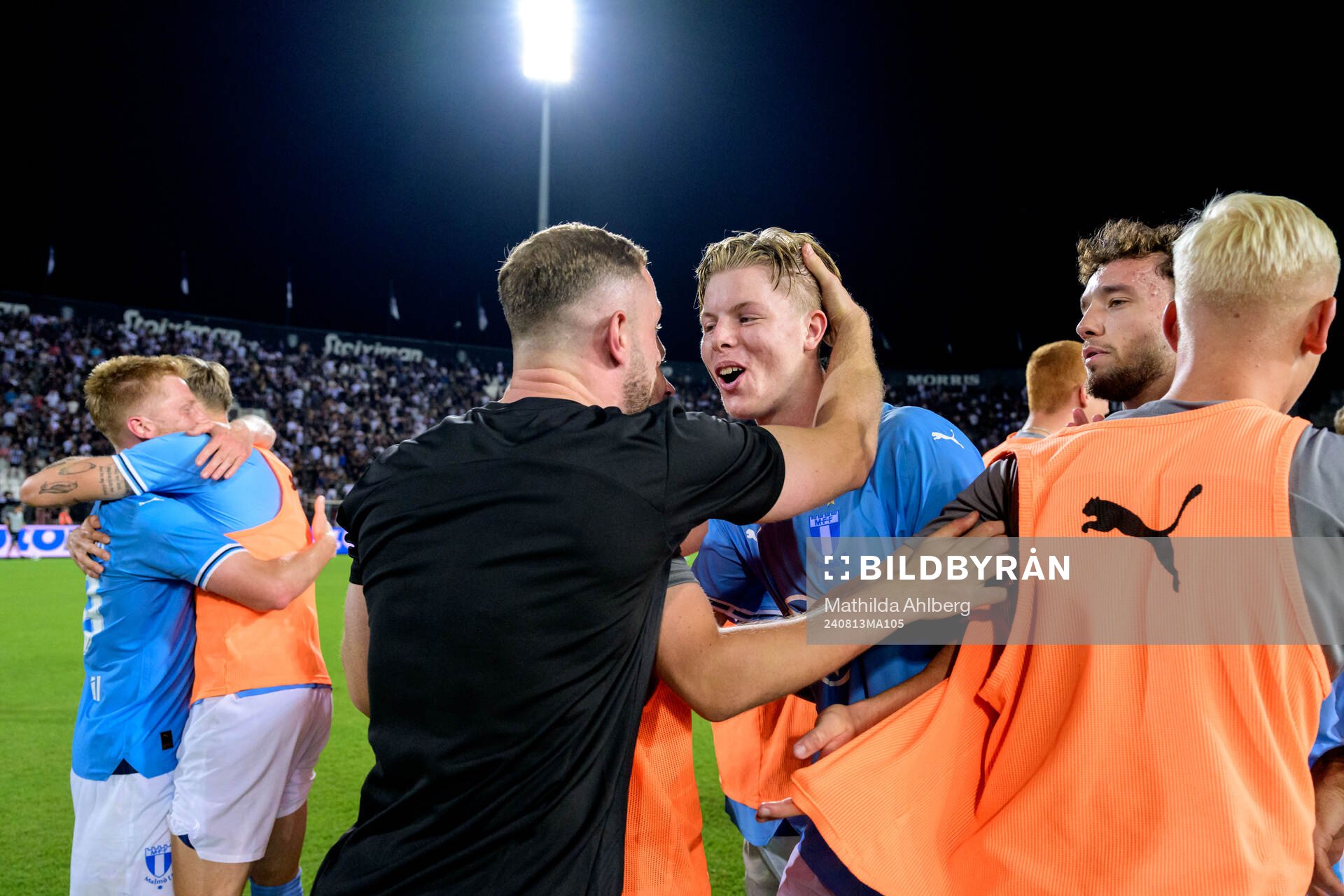 Nils Zätterström of Malmö FF celebrates with team mates