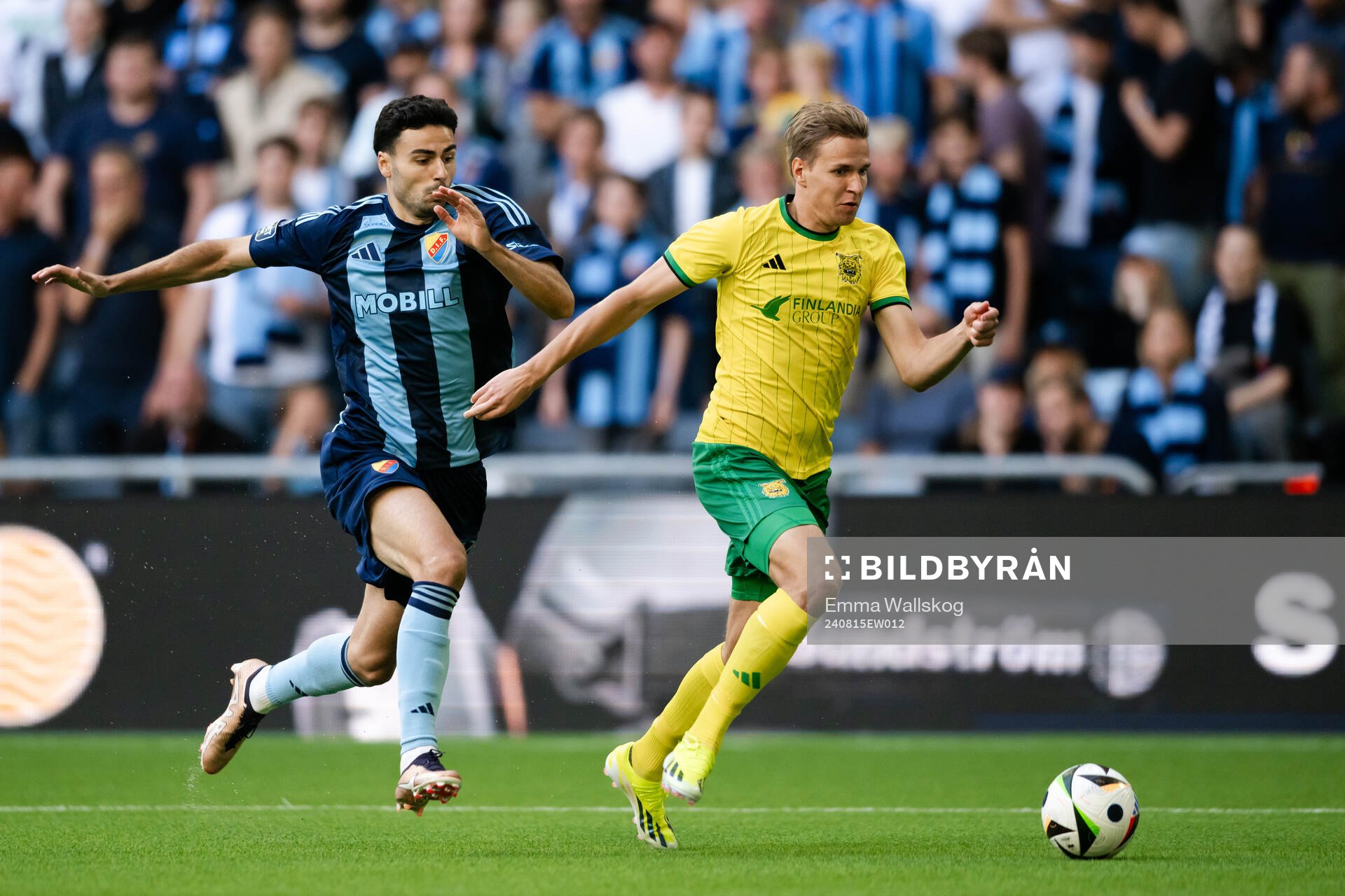 Deniz Hummet of Djurgården and Tatu Miettunen of Ilves