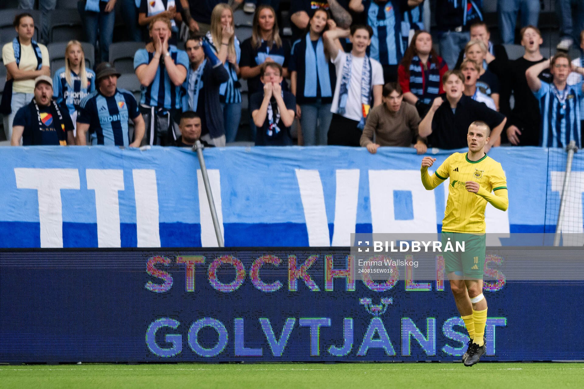 Roope Riski of Ilves celebrates the 1-1 goal