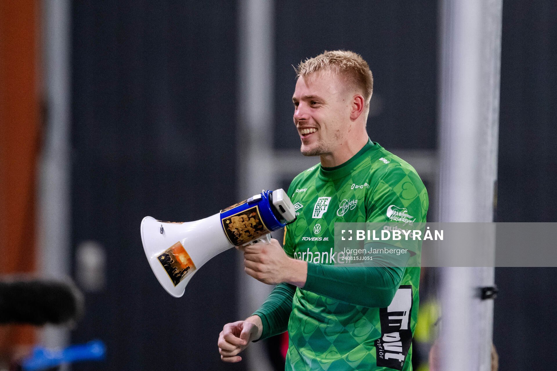 Goalkeeper Isak Pettersson of Elfsborg celebrates