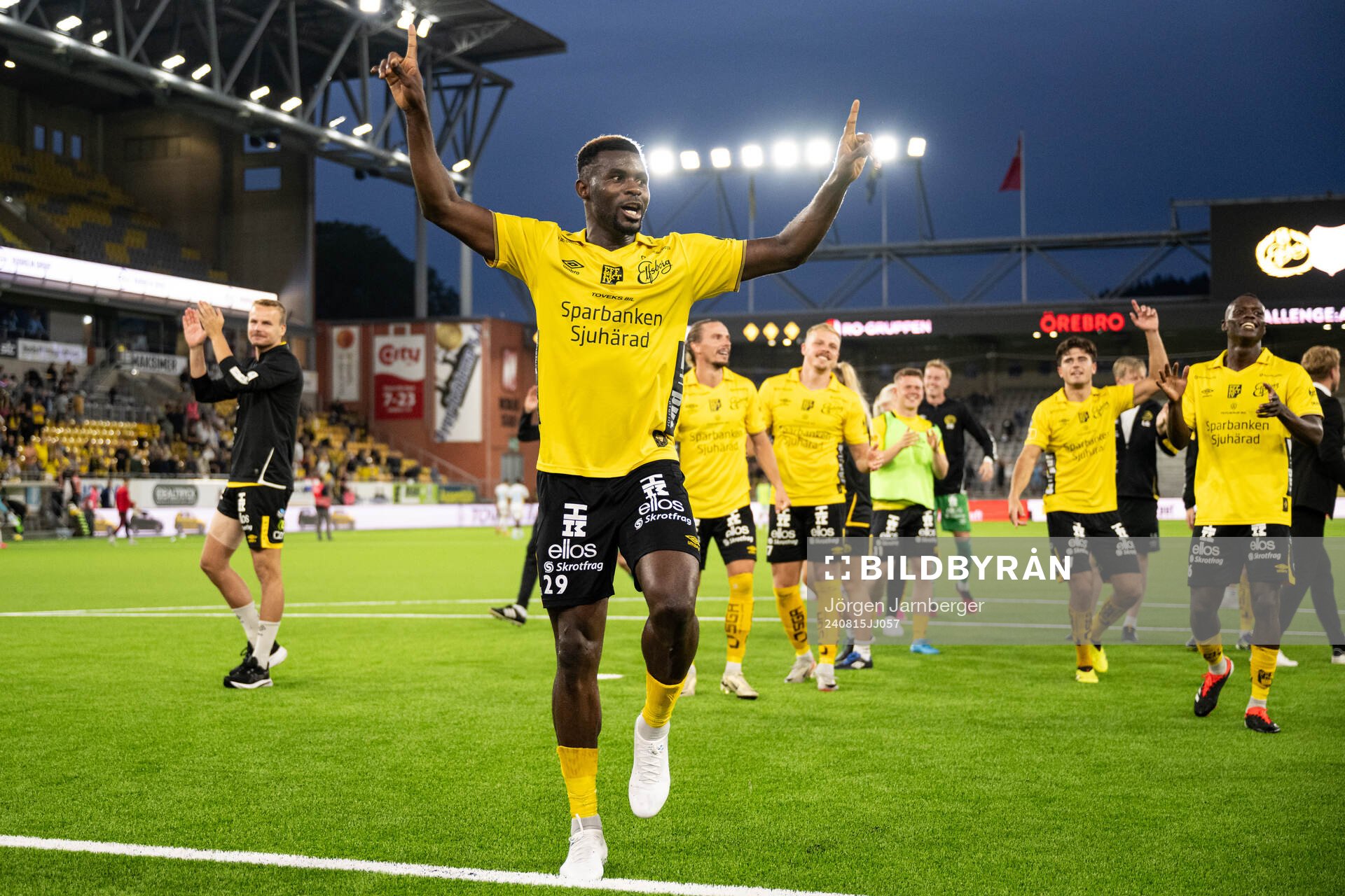 Ibrahim Buhari of Elfsborg celebrates