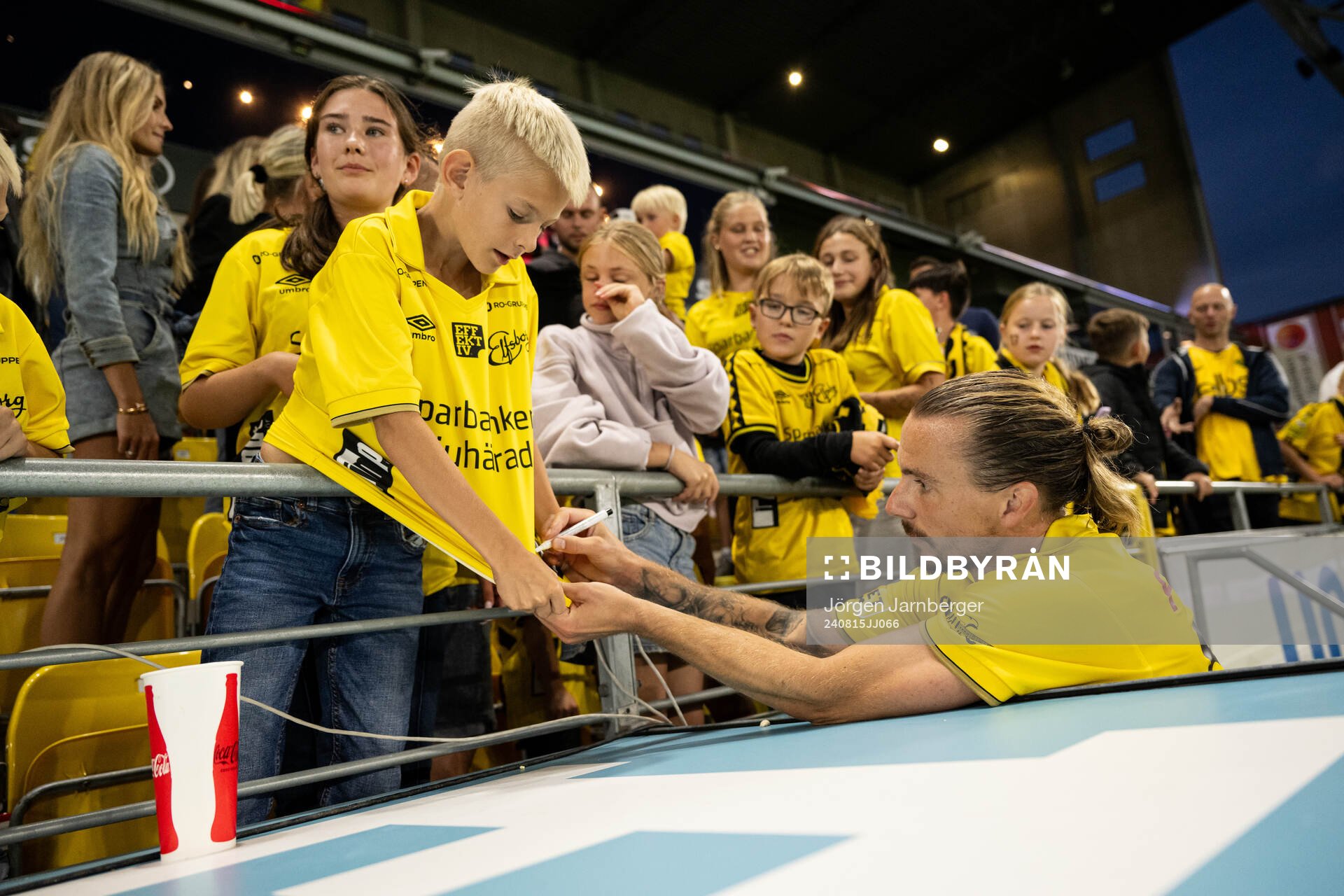 Niklas Hult of Elfsborg celebrates