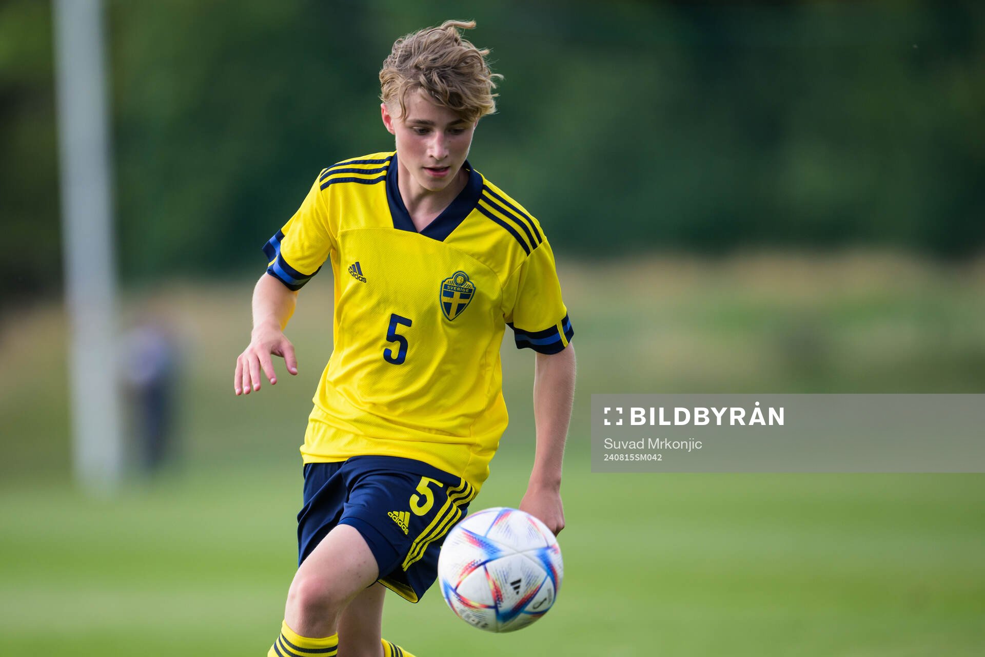 Sveriges Hugo Lindskog under P15 landskampen i fotboll mellan Sverige och Finland den 15 augusti 2024 i Borgholm. 