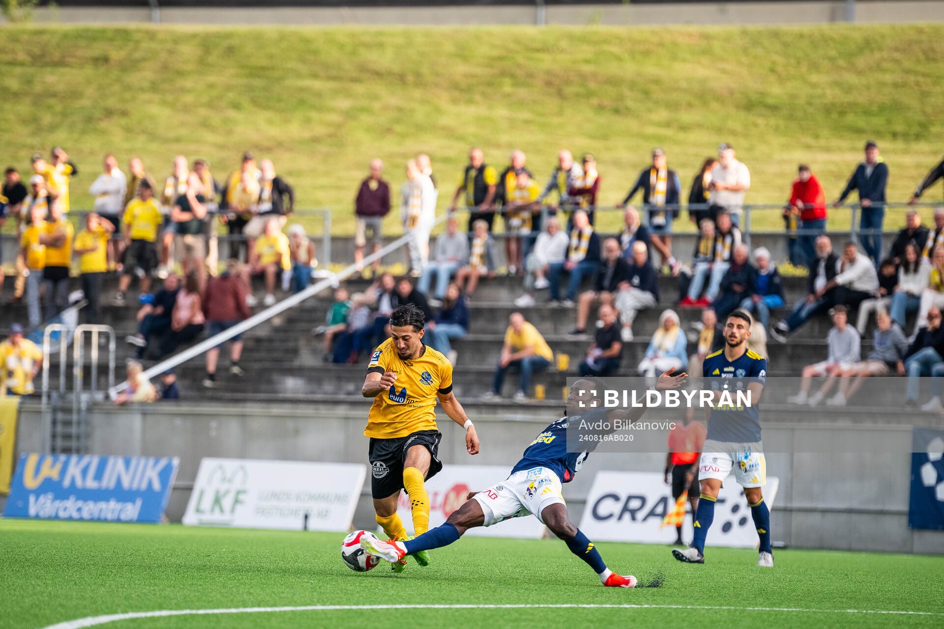 Lund BKs Samir Maarouf och Falkenbergs FFs Wanbe Godwin