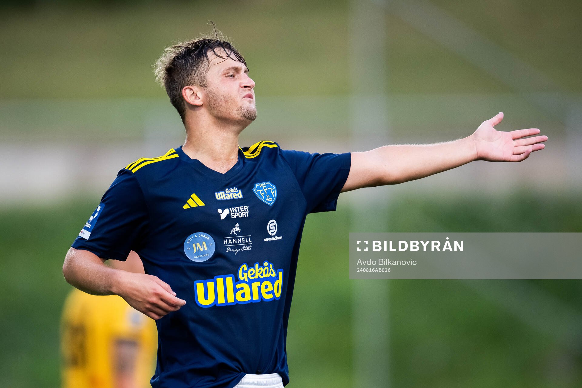 Falkenbergs FFs Noel Hansson agerar