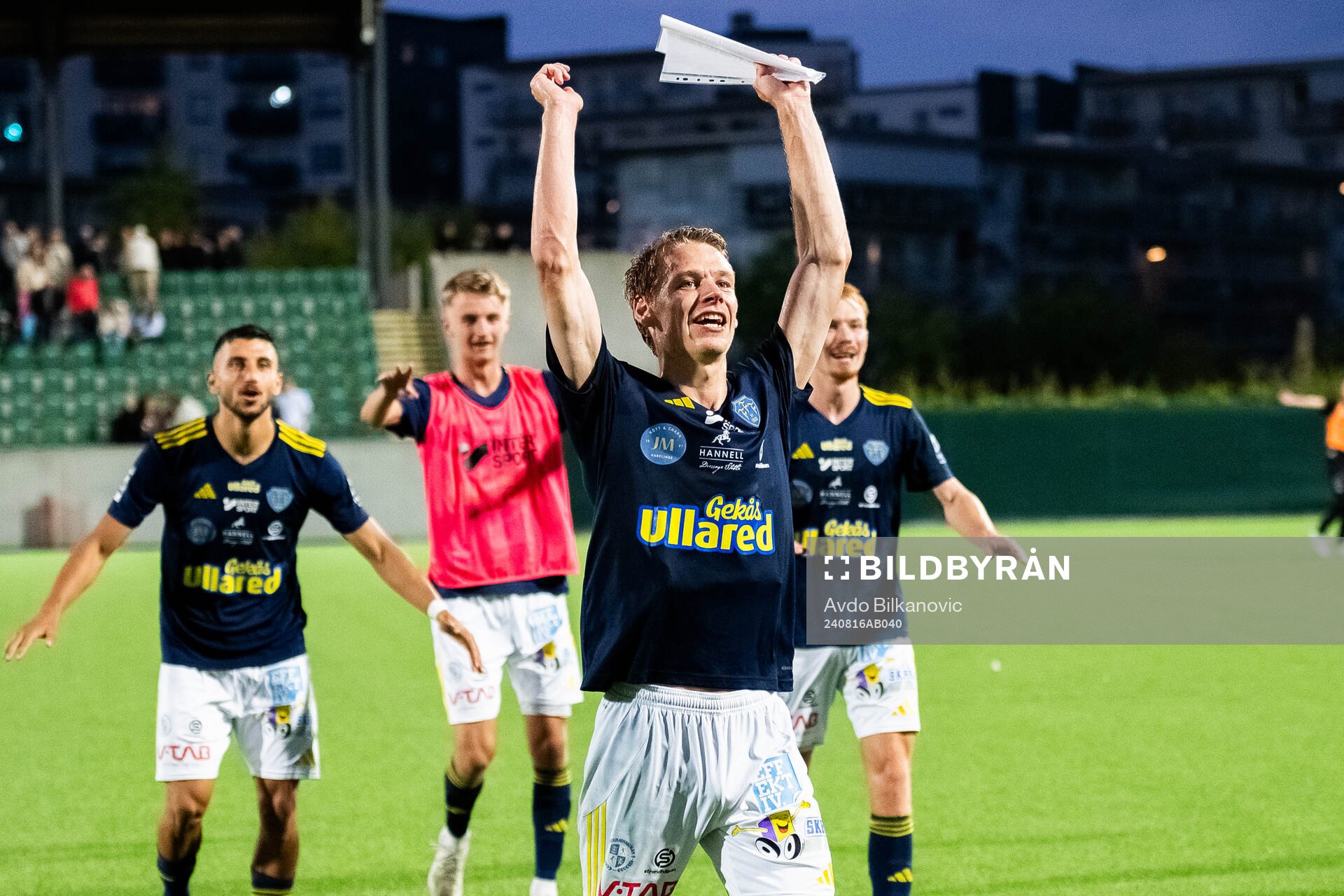 Falkenbergs FFs Melker Nilsson jublar