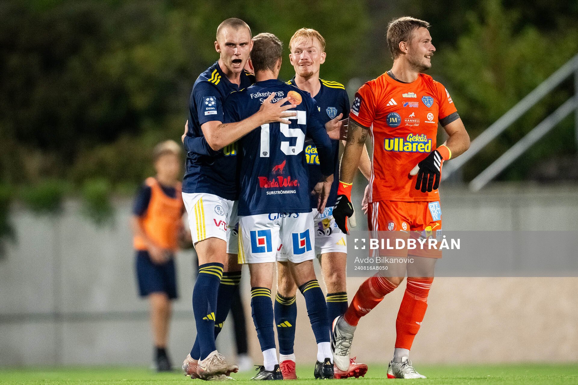 Falkenbergs FFs spelare jublar