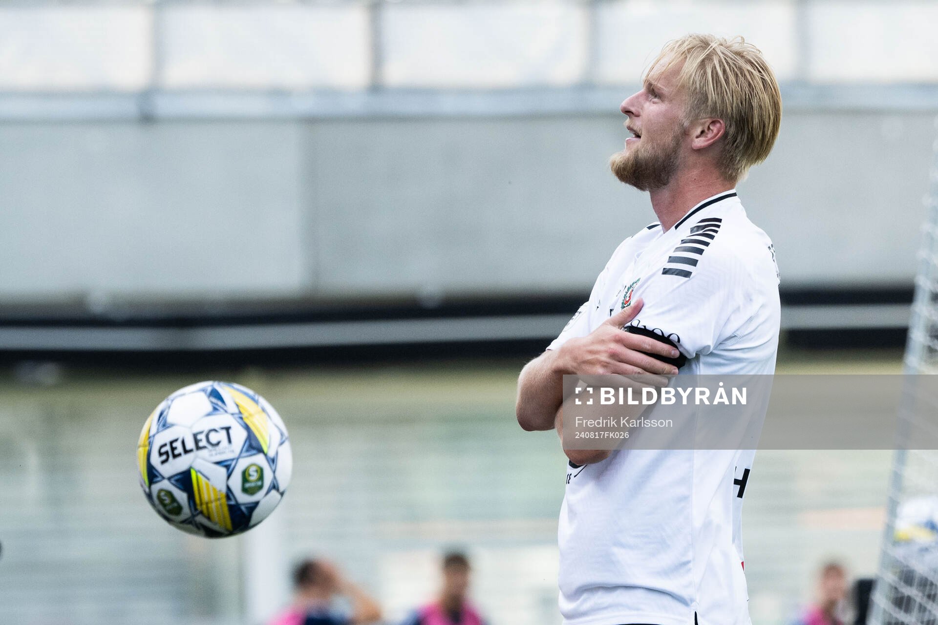 Örebros Karl Holmberg jublar