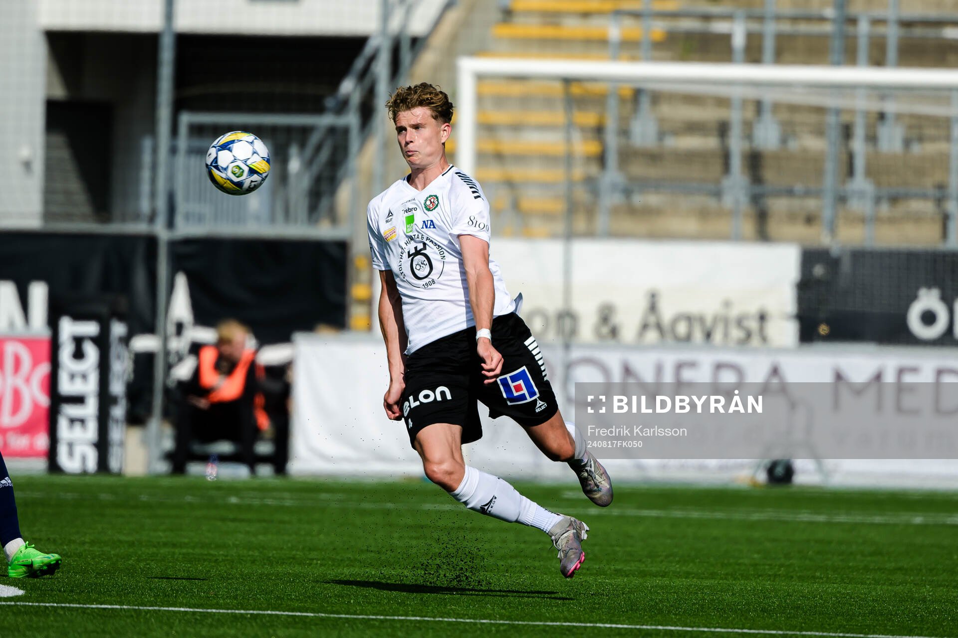 Örebros Erik McCue