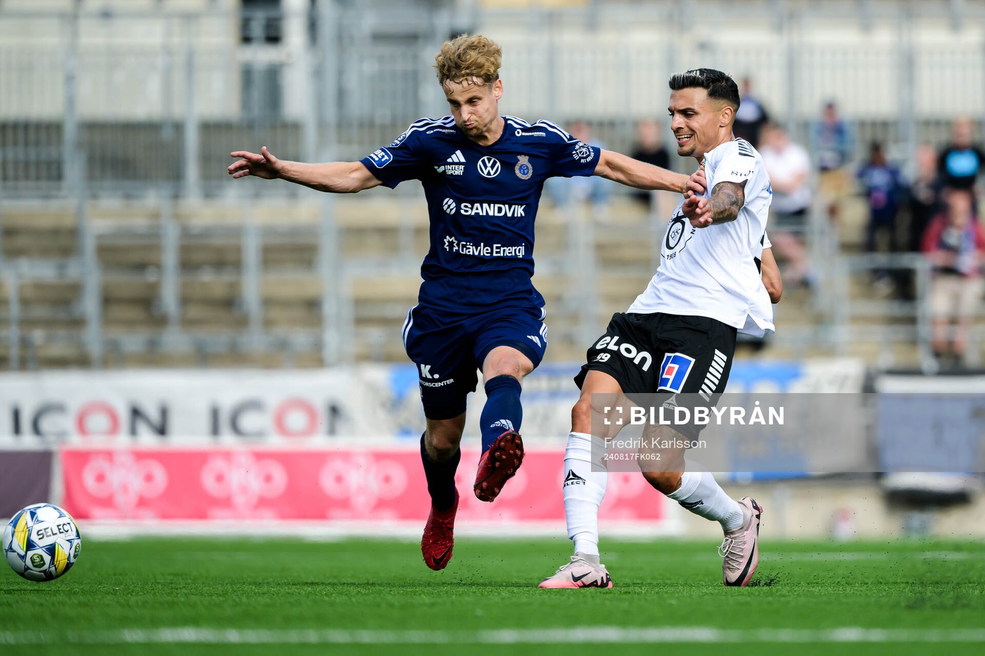 Gefles Henrik Bellman och Örebros Ahmed Yasin