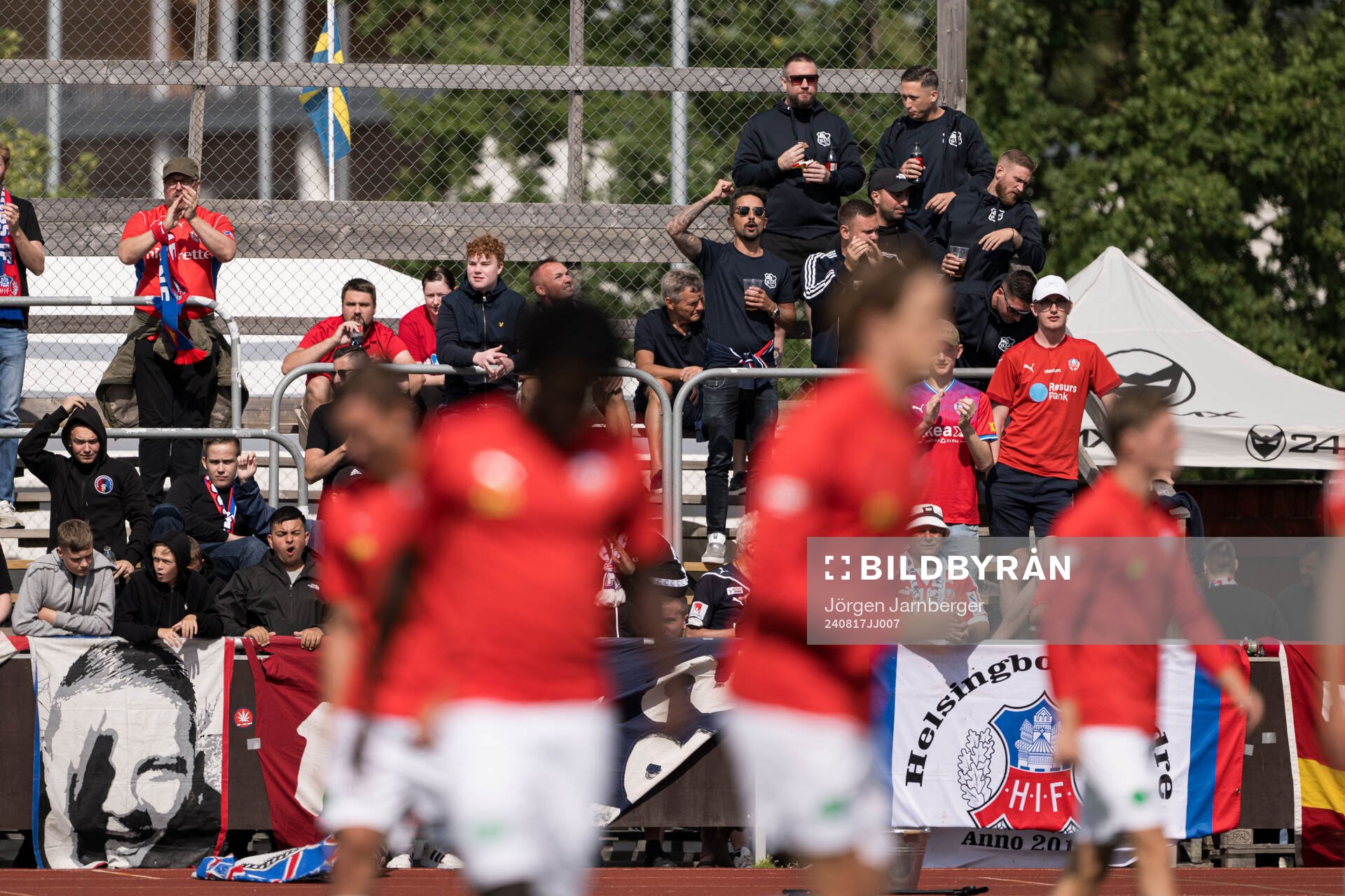 Helsingborgs supporterar på läktaren