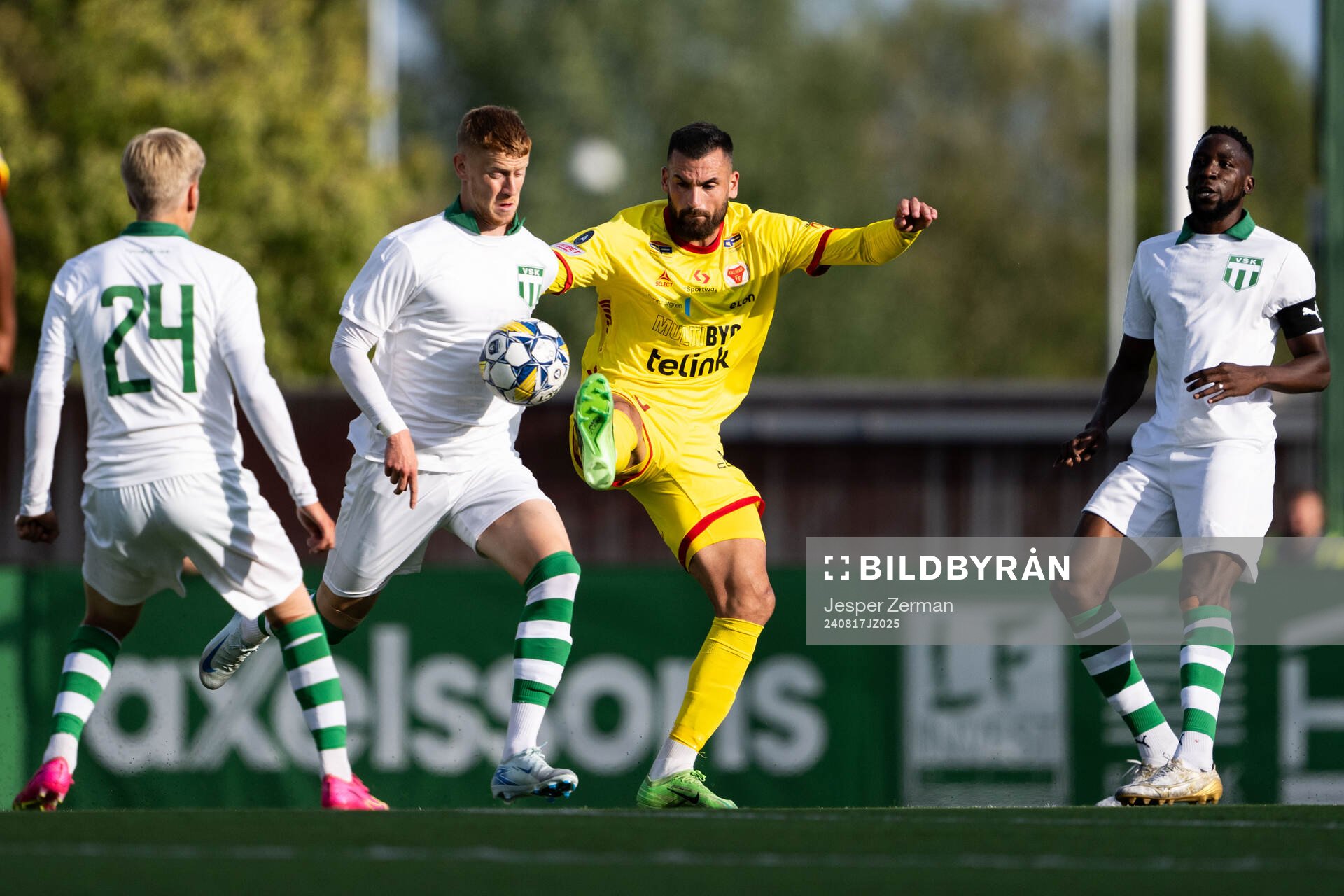 Västerås Daniel Ask och Kalmars Dino Islamovic