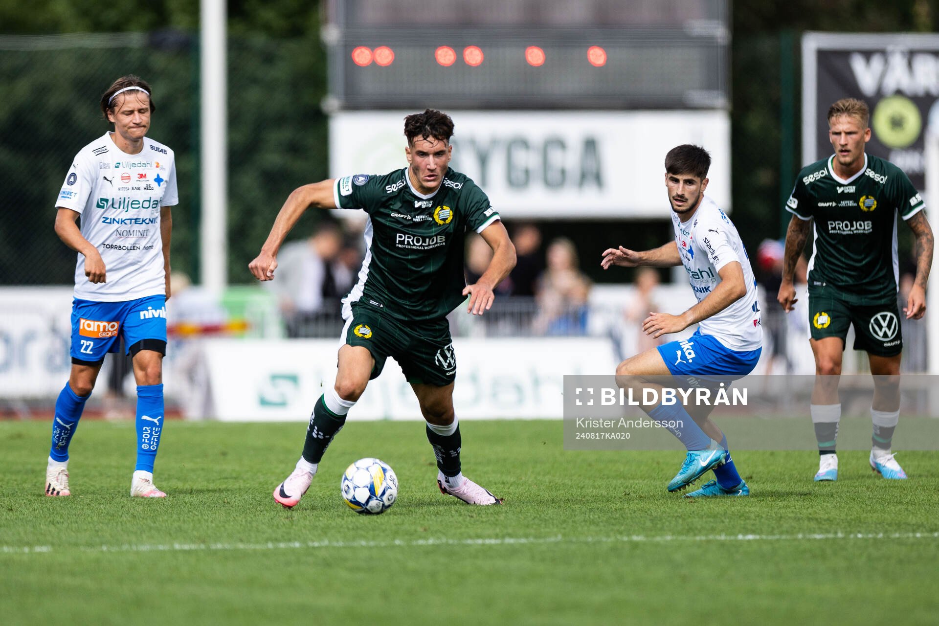 Hammarbys Deniz Gul och Värnamos Emin Grozdanic