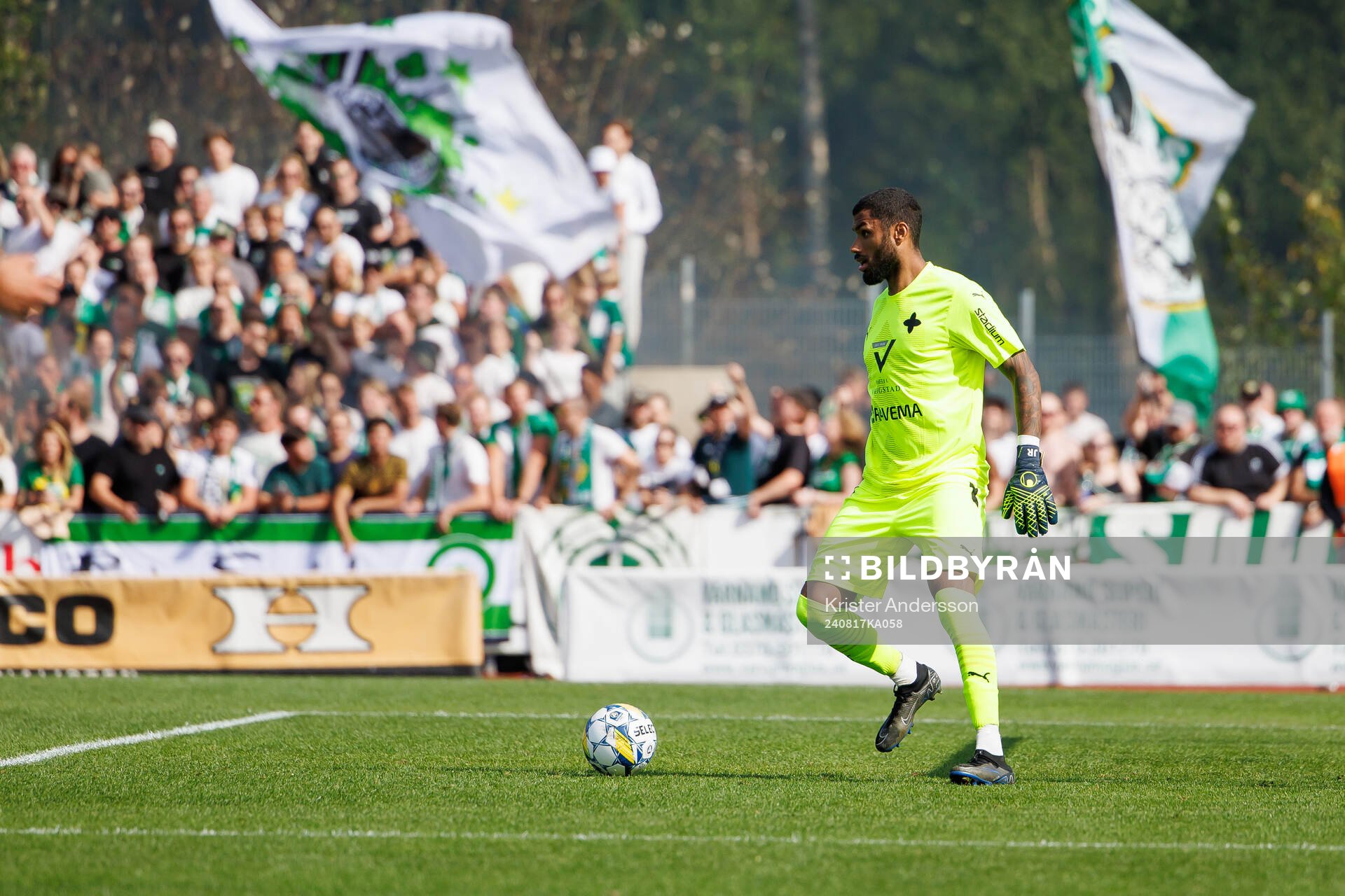 Värnamos målvakt Jonathan Ursin Rasheed