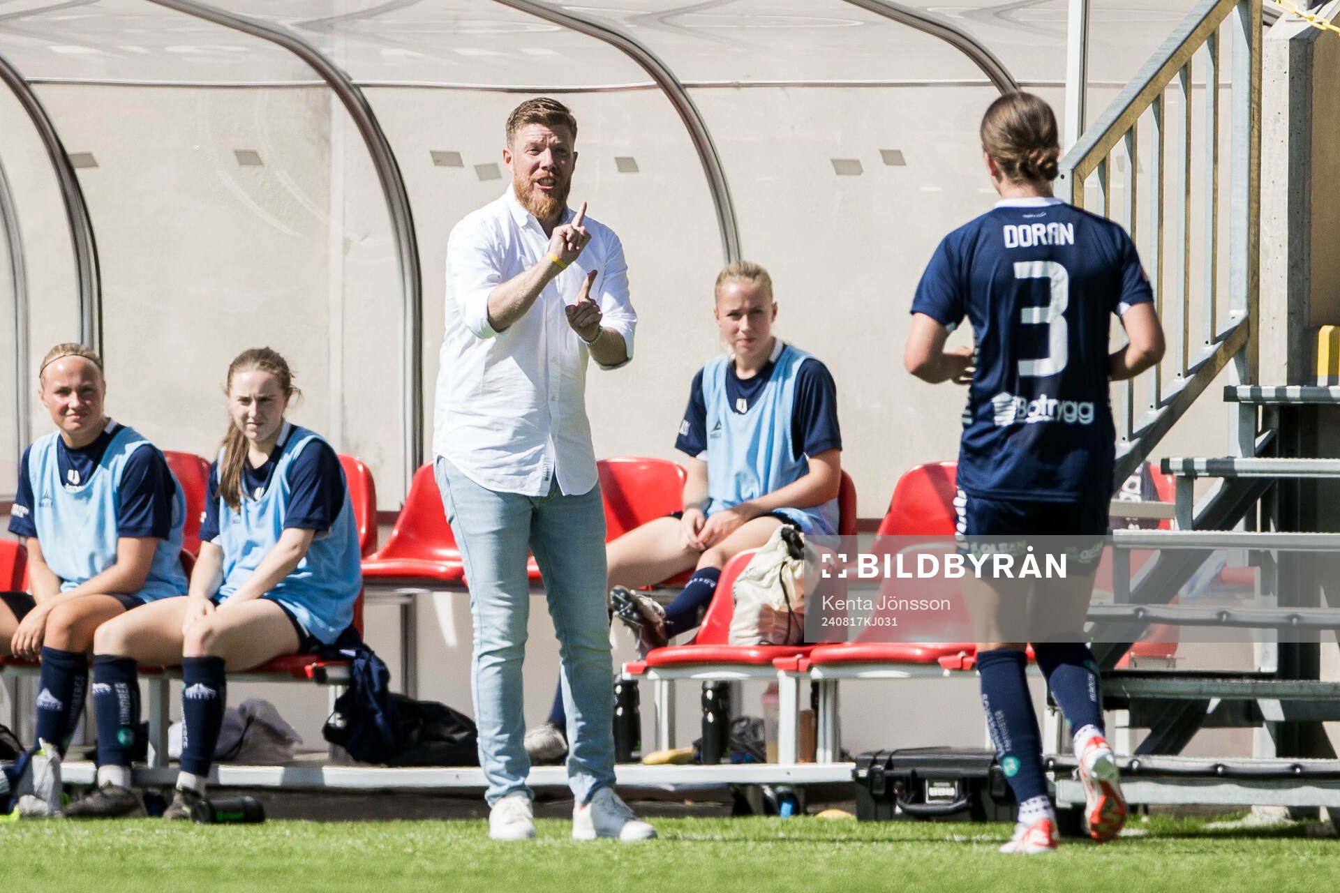 Linköpings tränare Rafael Roldan Bermudez och Polly Doran