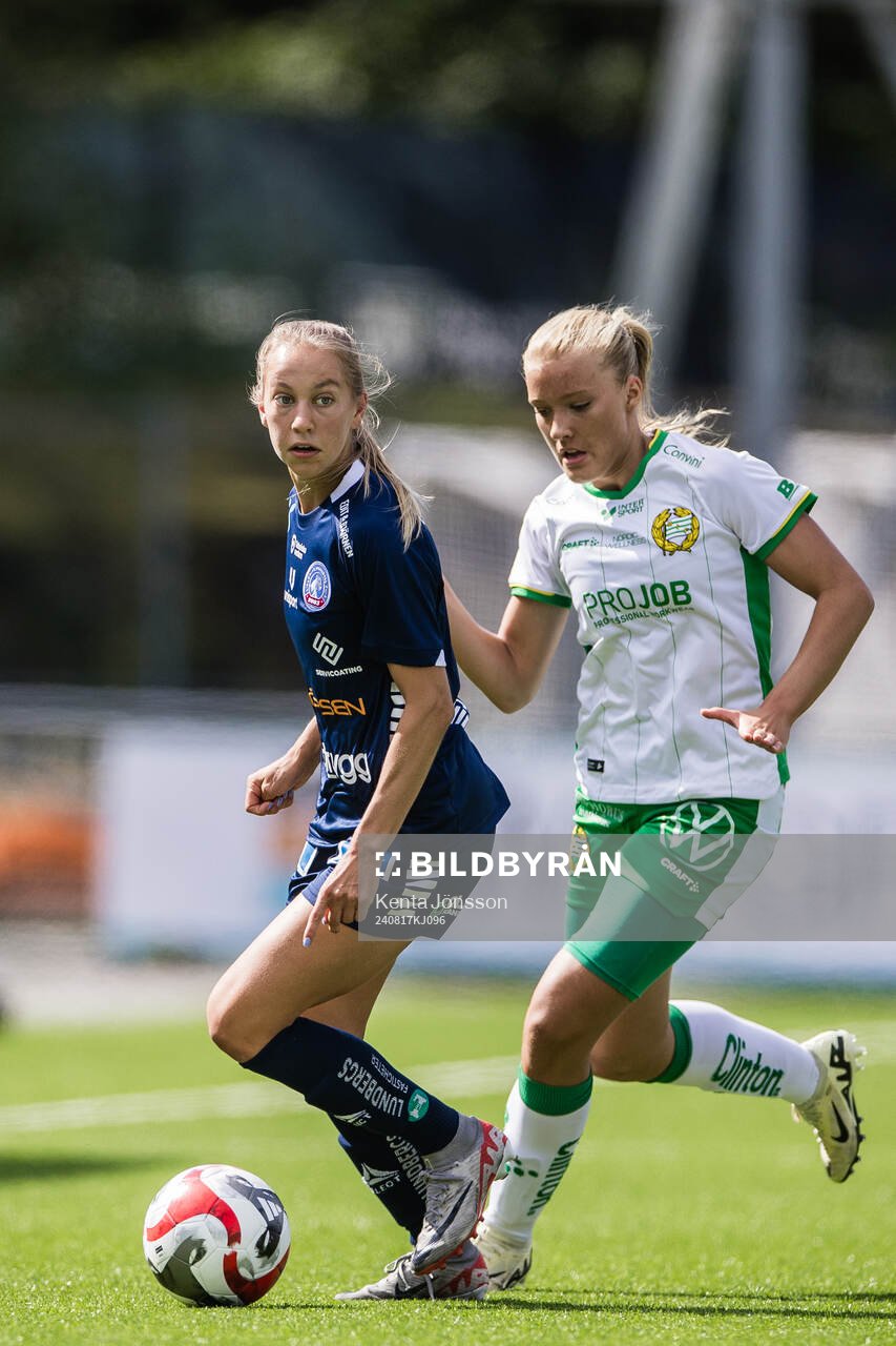 Linköpings Sara Eriksson och Hammarbys Smilla Holmberg