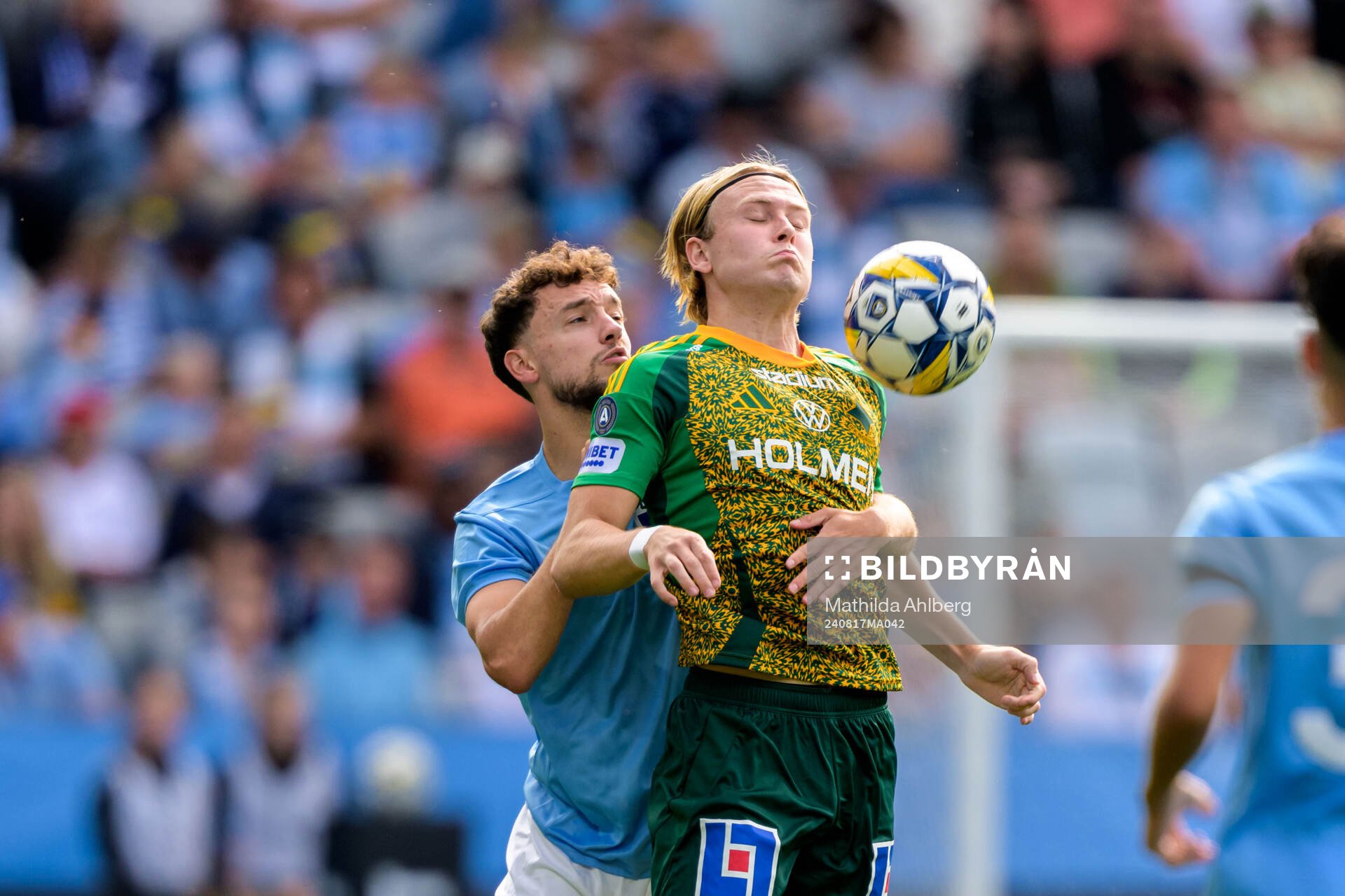 Malmö FFs Colin Rösler och IFK Norrköpings Isak Andri