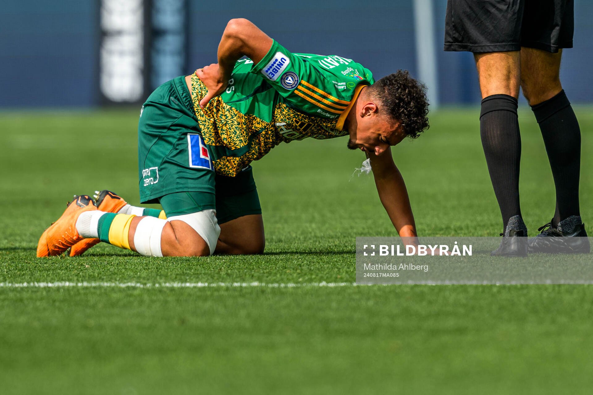IFK Norrköpings Moutaz Neffati har ont