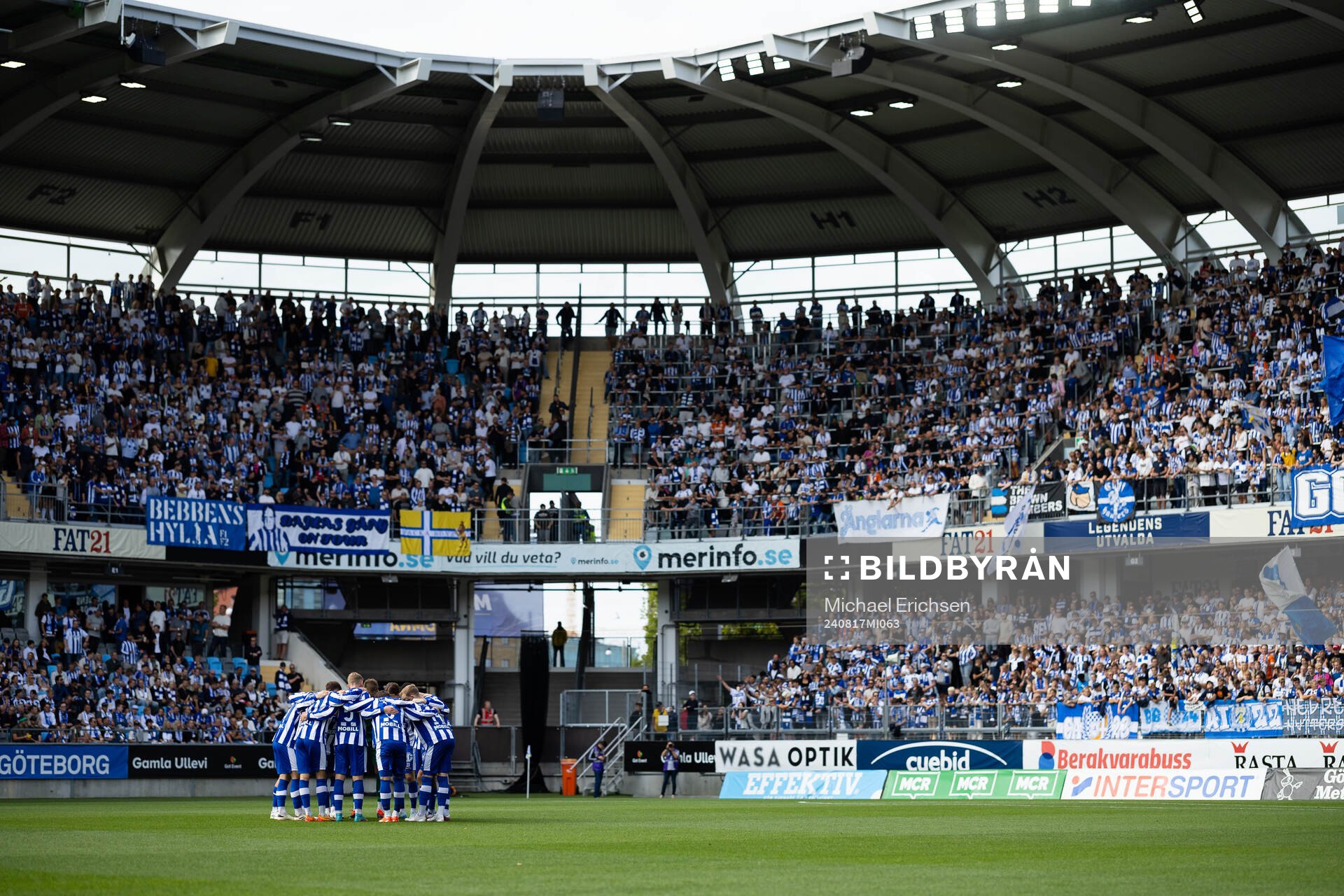IFK Göteborgs spelare samlade innan fotbollsmatchen i