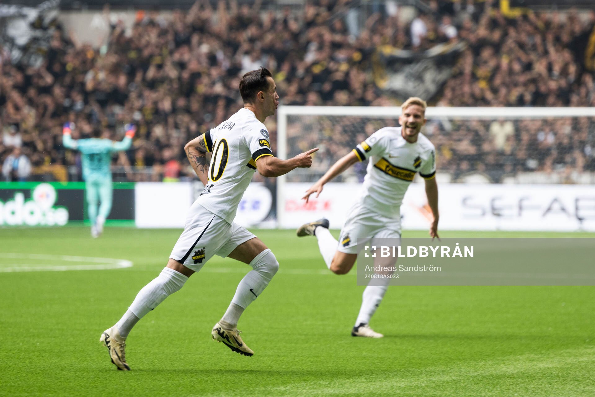 AIKs Bersant Celina jublar