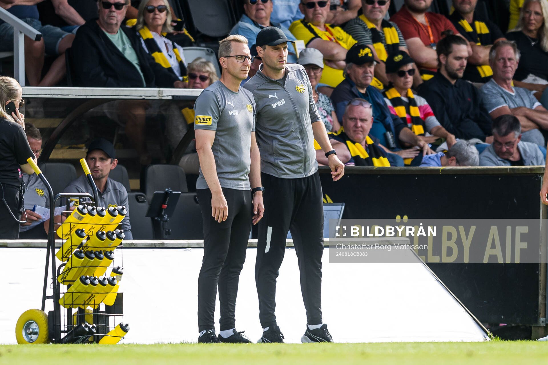 Mjällbys assisterande tränare Christofer Augustsson och