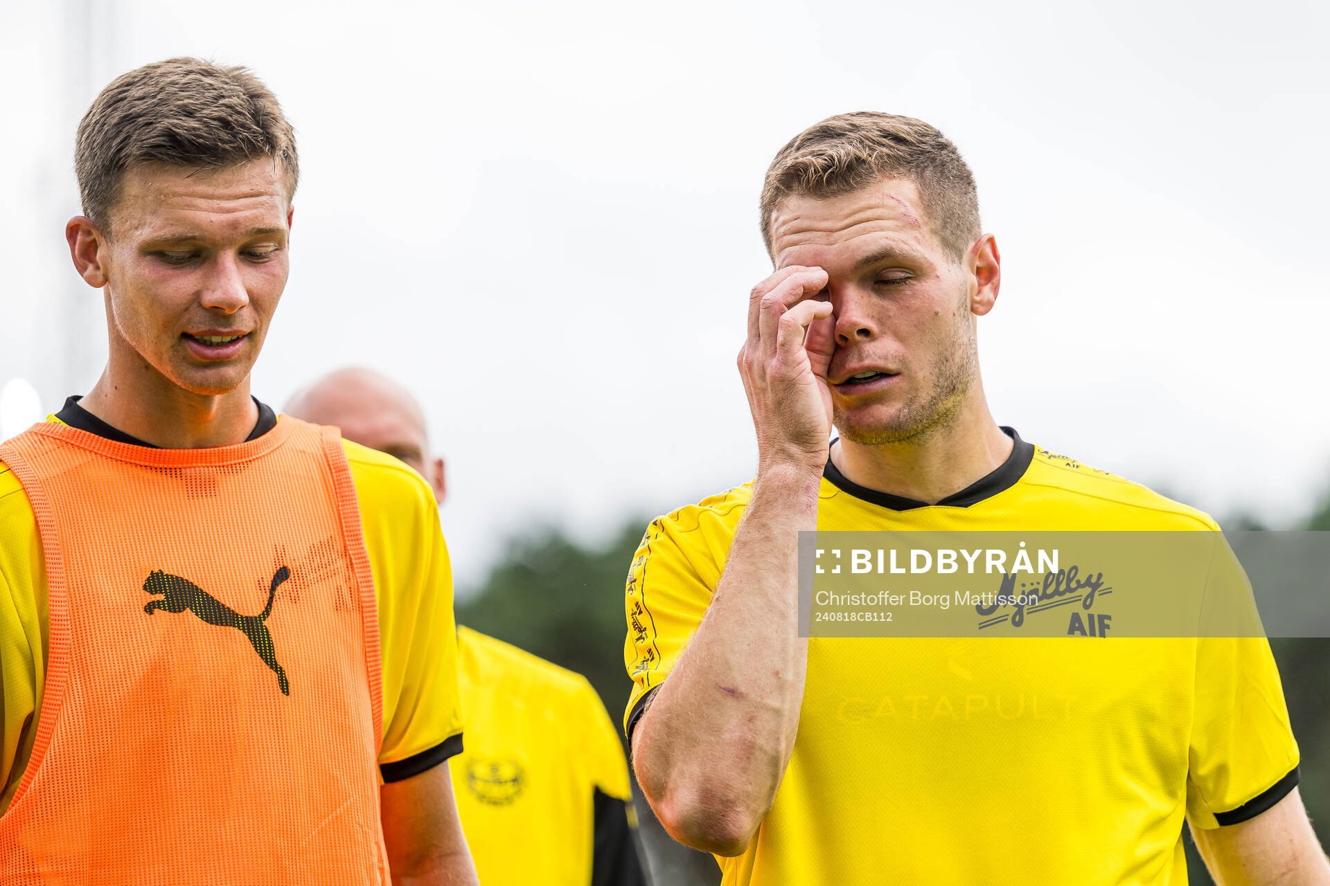 Mjällbys Arvid Brorsson och Jacob Bergström deppar