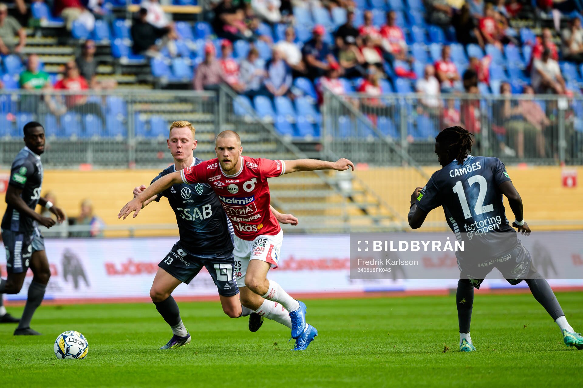 Brages Christopher Redenstrand och Degerfors Teo Grönborg
