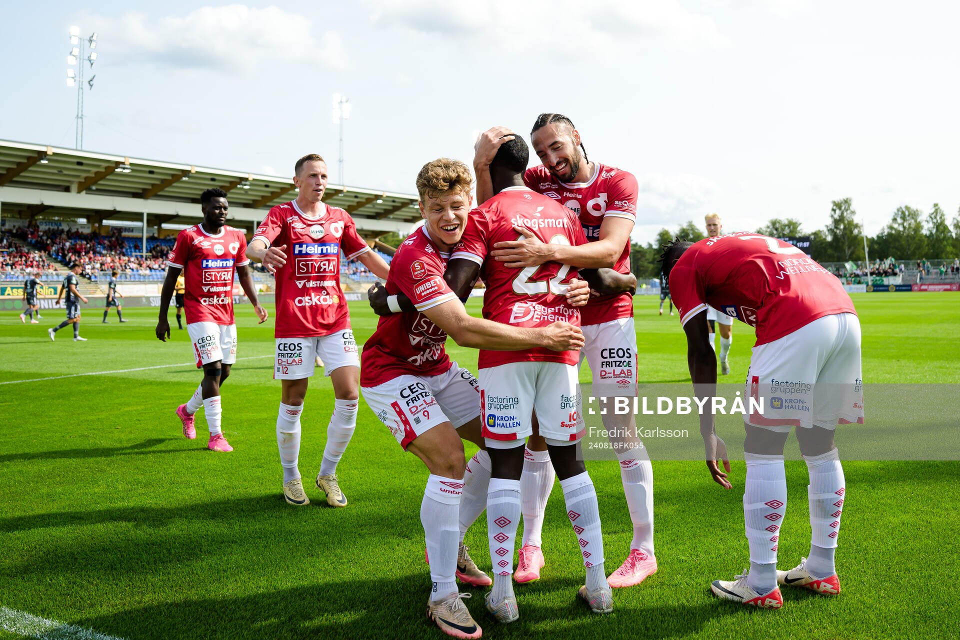 Degerfors Gustav Lindgren, Nahom Girmai Netabay och Dijan