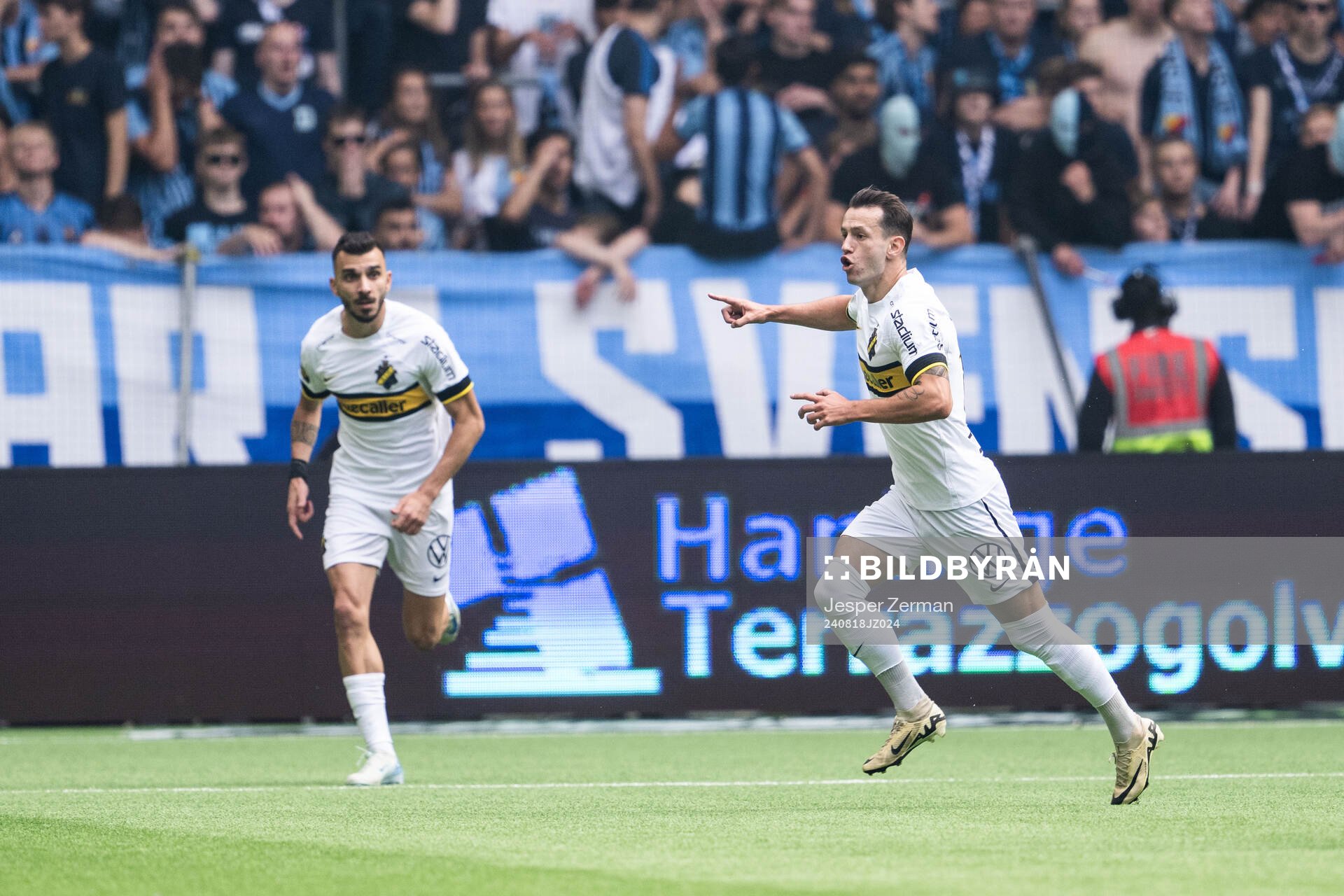 AIKs Bersant Celina jublar