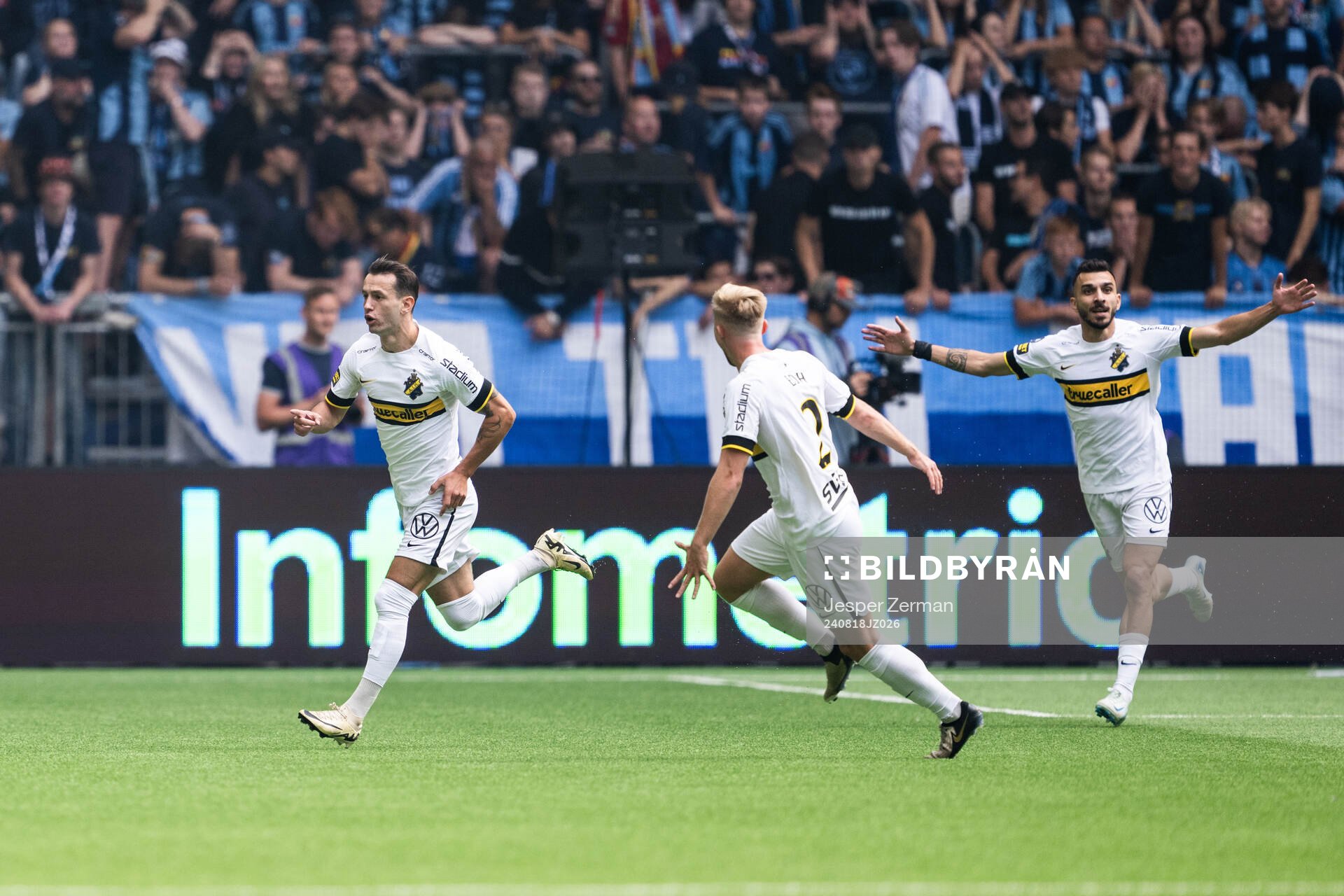 AIKs Bersant Celina jublar