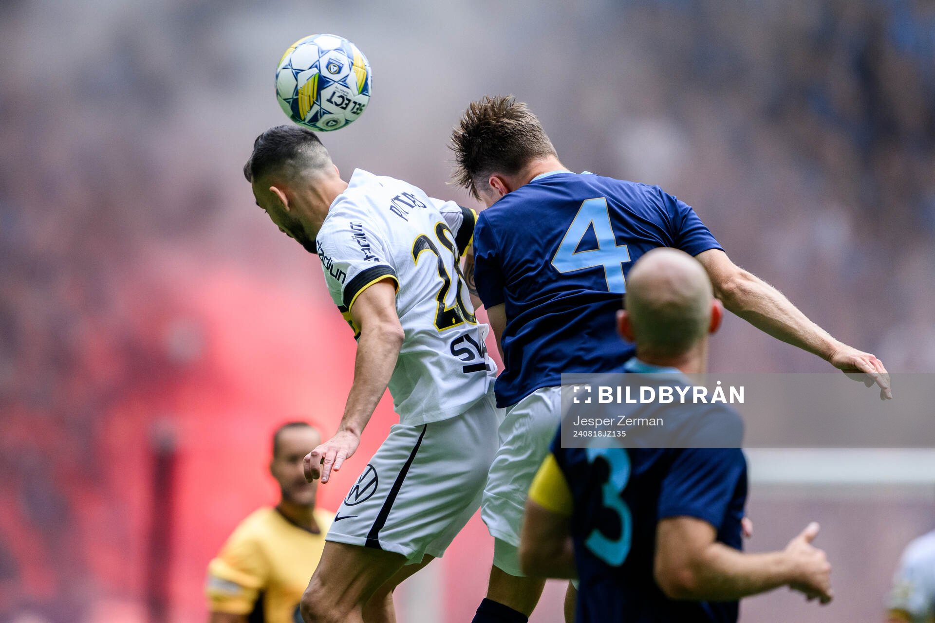 AIKs Ioannis Pittas och Djurgårdens Jacob Larsson