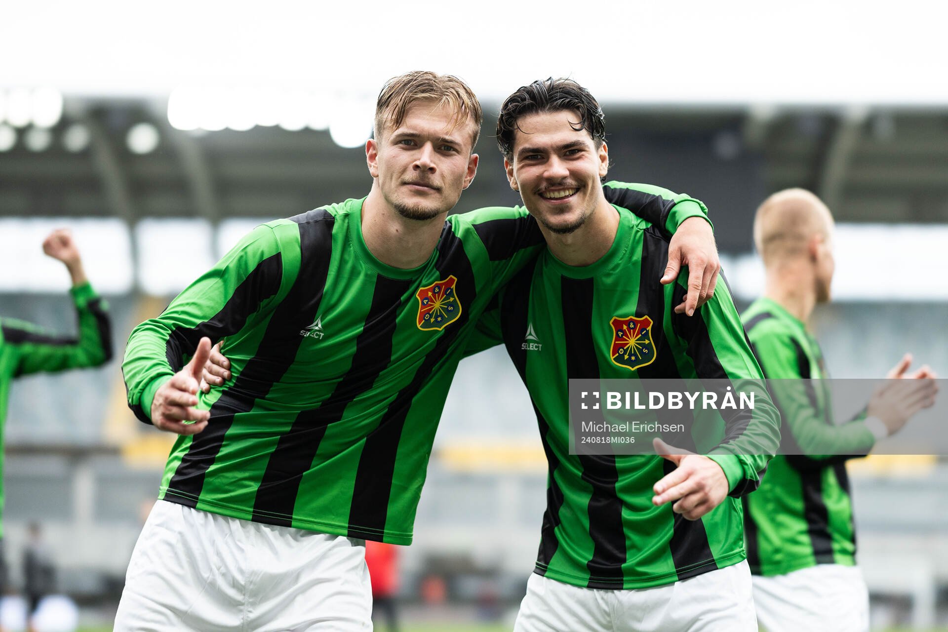 GAIS Alexander Ahl Holmström och William Milovanovic jublar