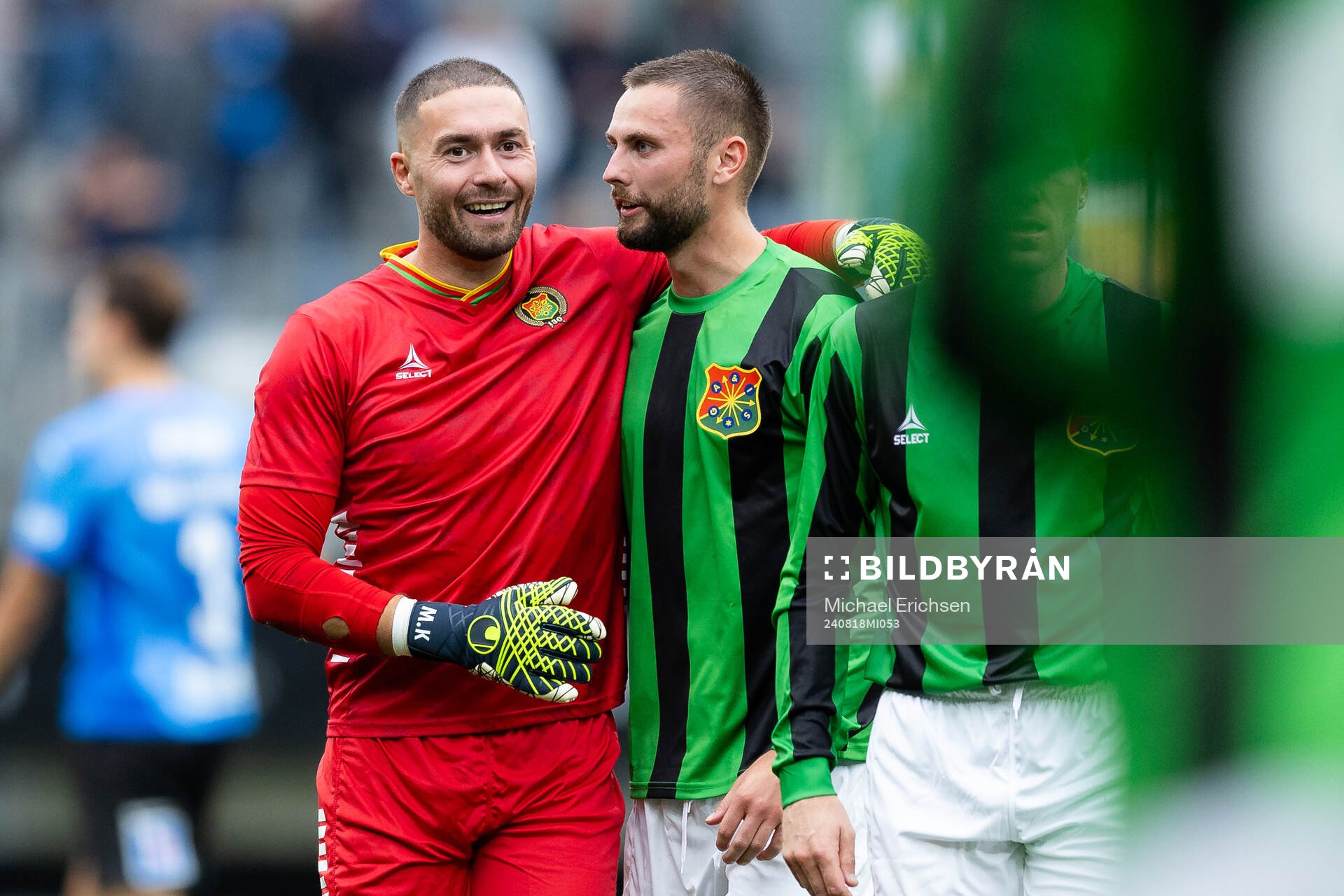 GAIS målvakt Mergim Krasniqi och Axel Norén jublar