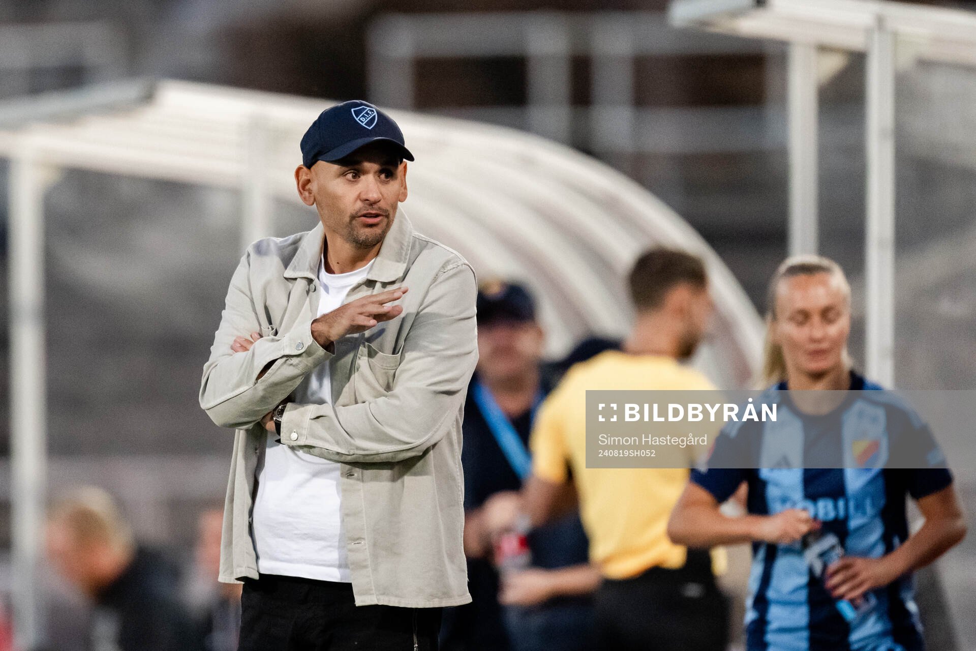 Djurgårdens tränare Marcelo Fernandez under fotbollsmatchen i Damallsvenskan mellan Djurgården och Brommapojkarna den 19 augusti 2024 i Stockholm.