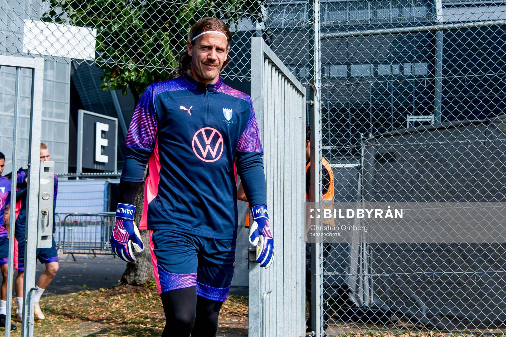 Goalkeeper Johan Dahlin of Malmö FF