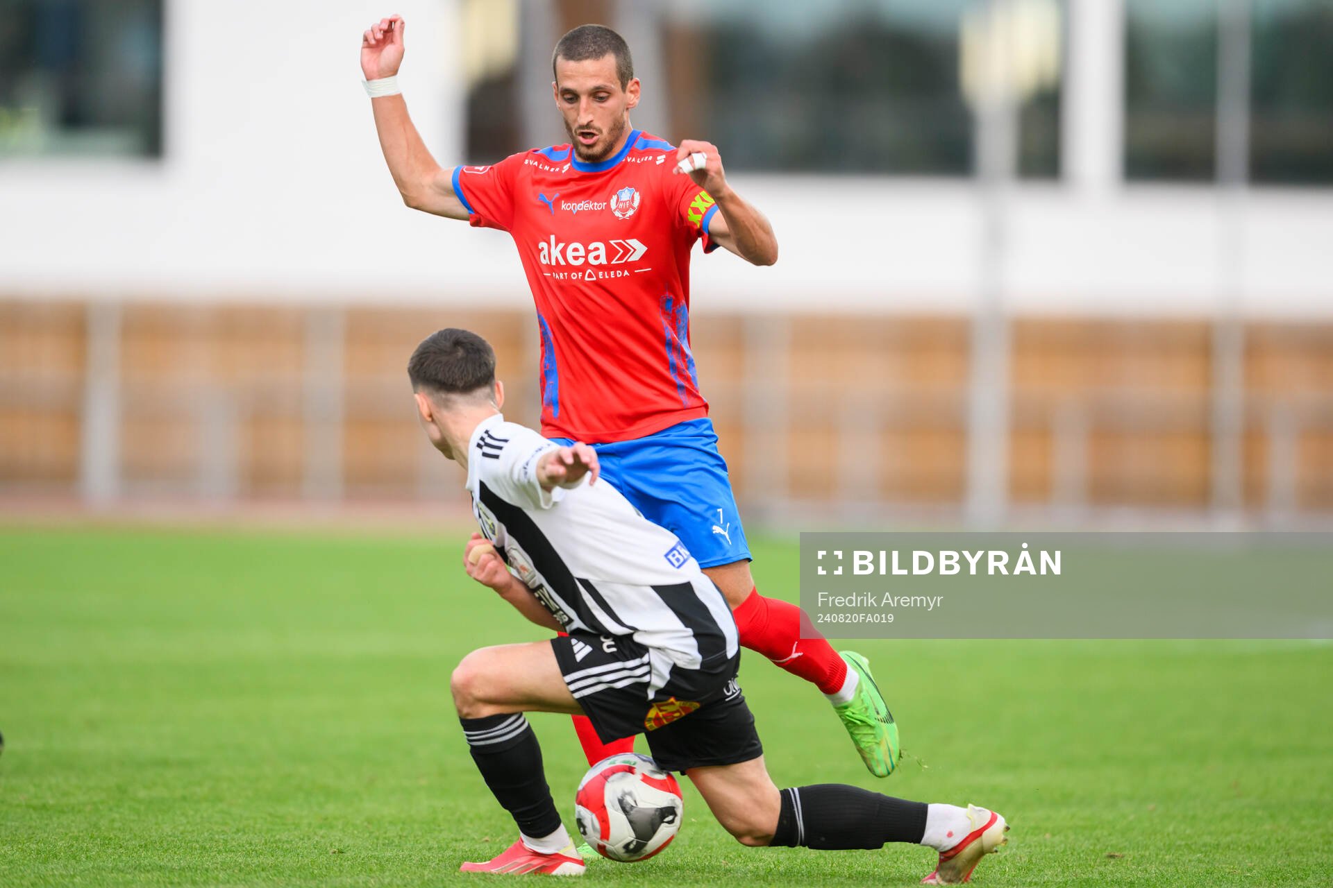 Helsingborgs Arian Kabashi och Herrestad AIFs Ermin