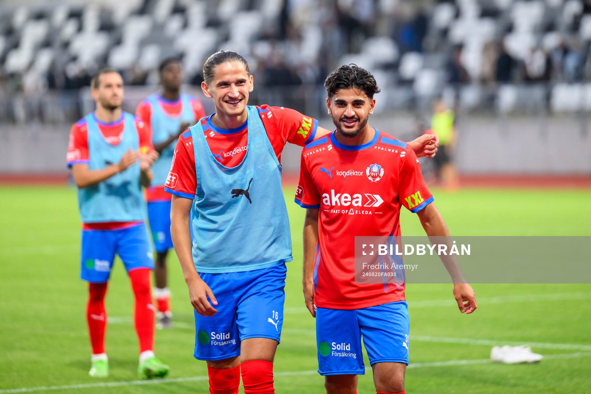 Helsingborgs Ervin Gigovic och Baker Amer  jublar