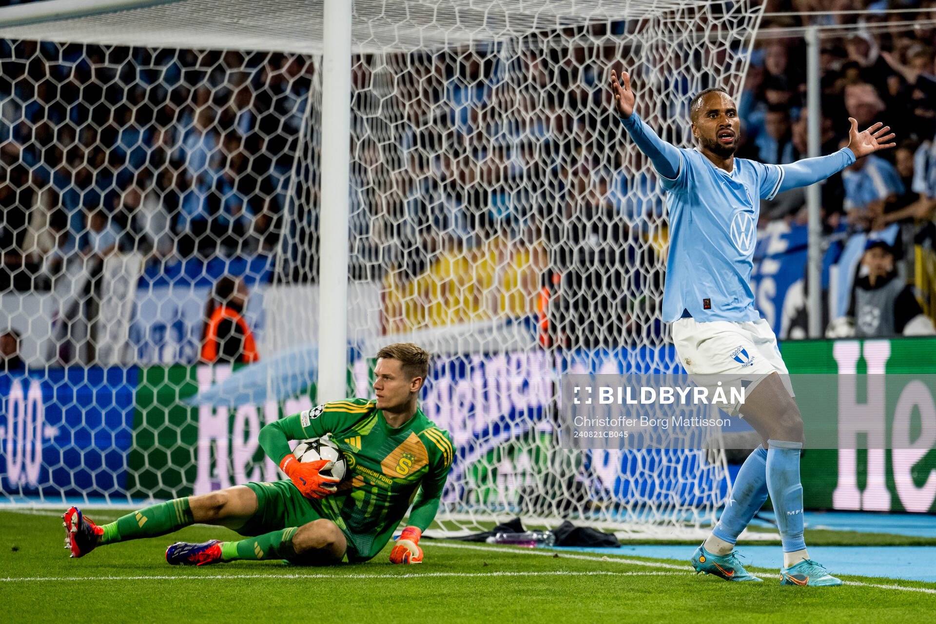 Isaac Kiese Thelin of Malmö FF