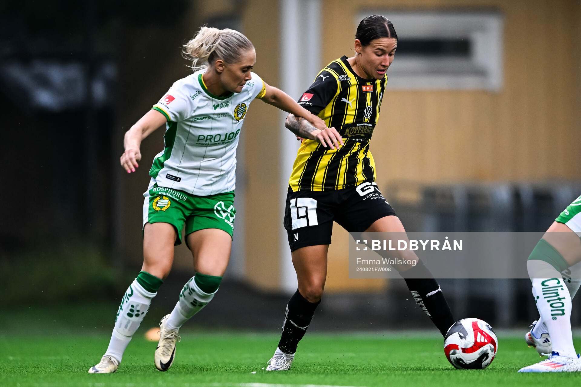 Hammarbys Alice Carlsson och Häckens Tabby Tindell