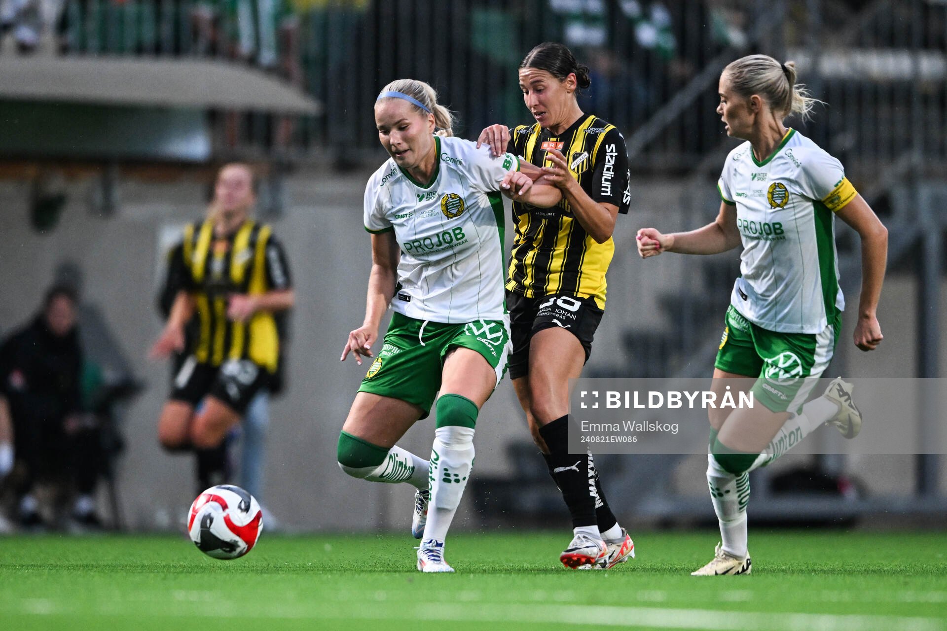 Häckens Tabby Tindell mot Hammarbys Eva Nyström och Alice