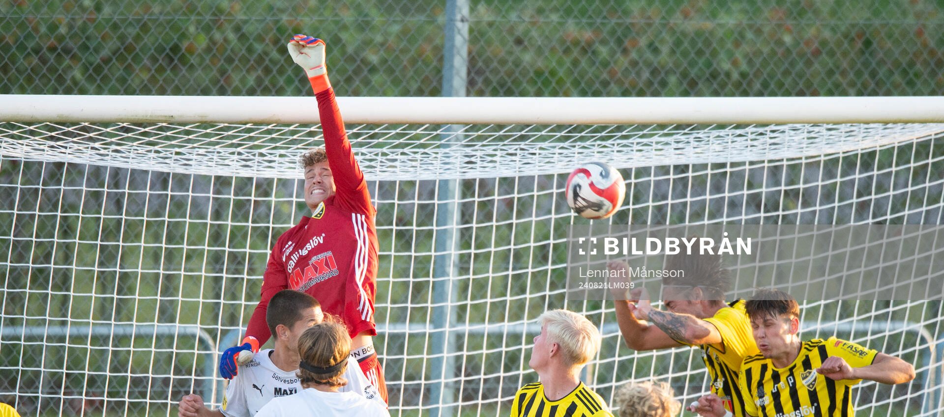 IFK Hässleholms målvakt Alve Lind (född 2006) i matchen