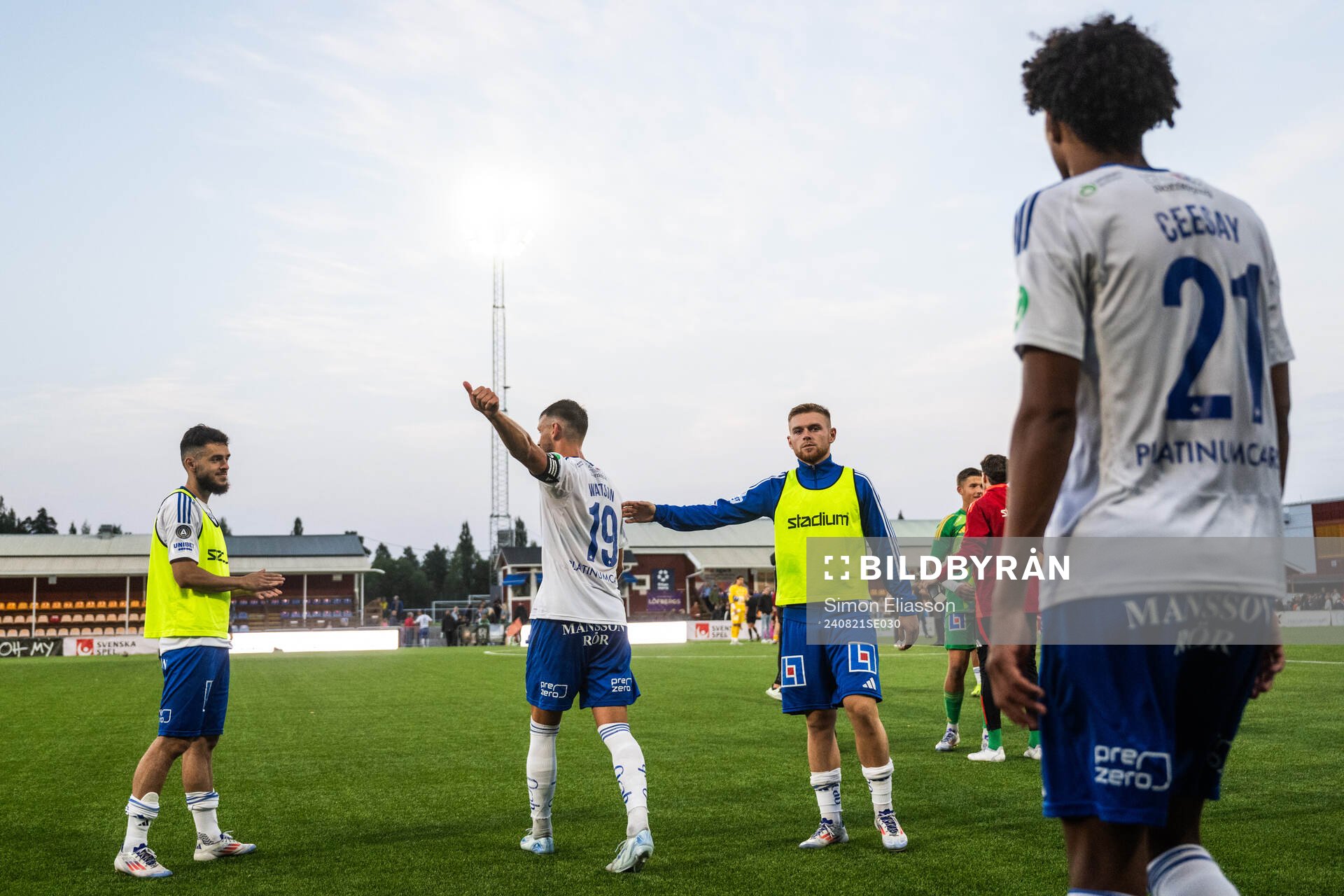 IFK Norrköpings Max Watson tackar supportrar
