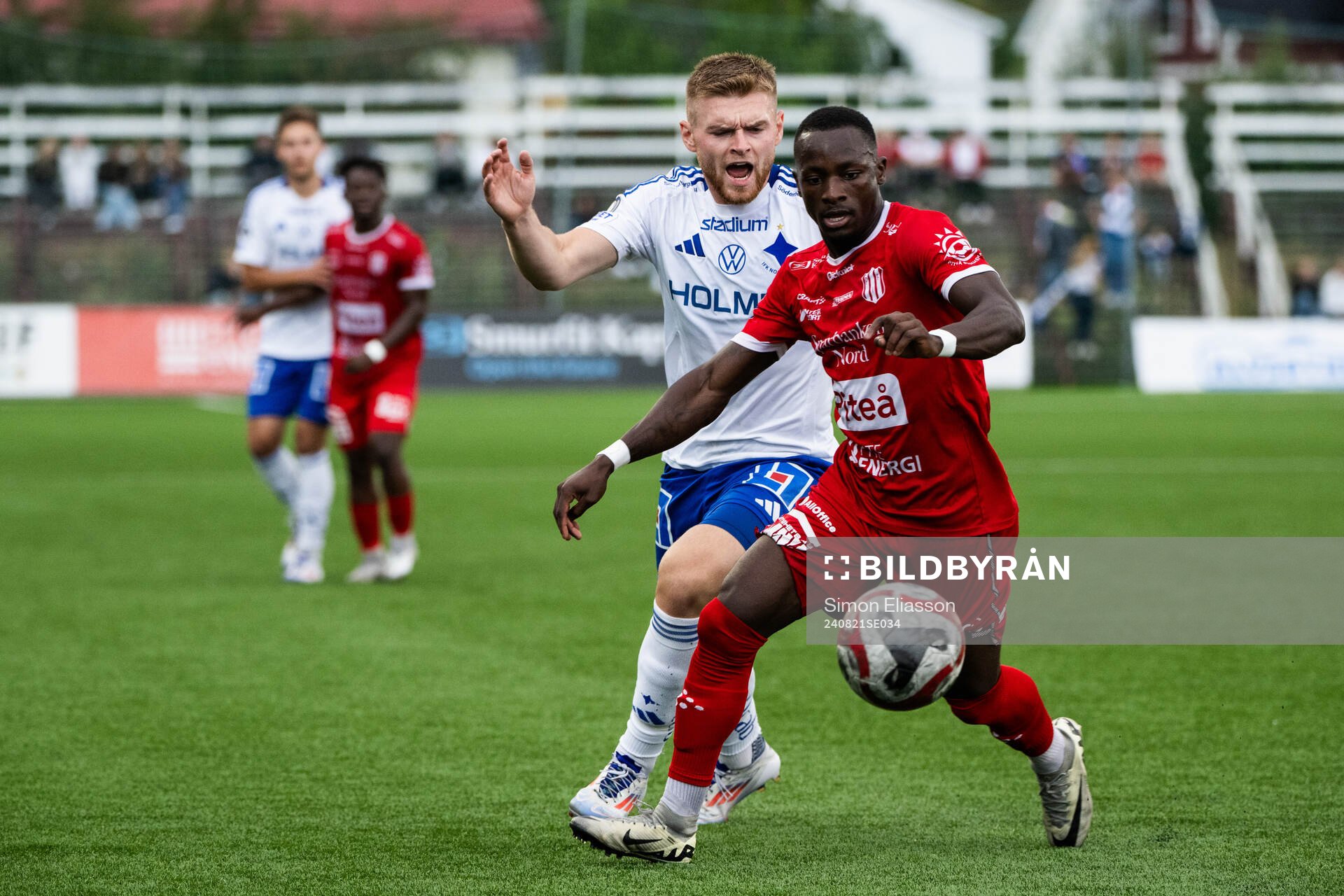 IFK Norrköpings Dino Salihovic och Piteås Kalebo Wimbabazi