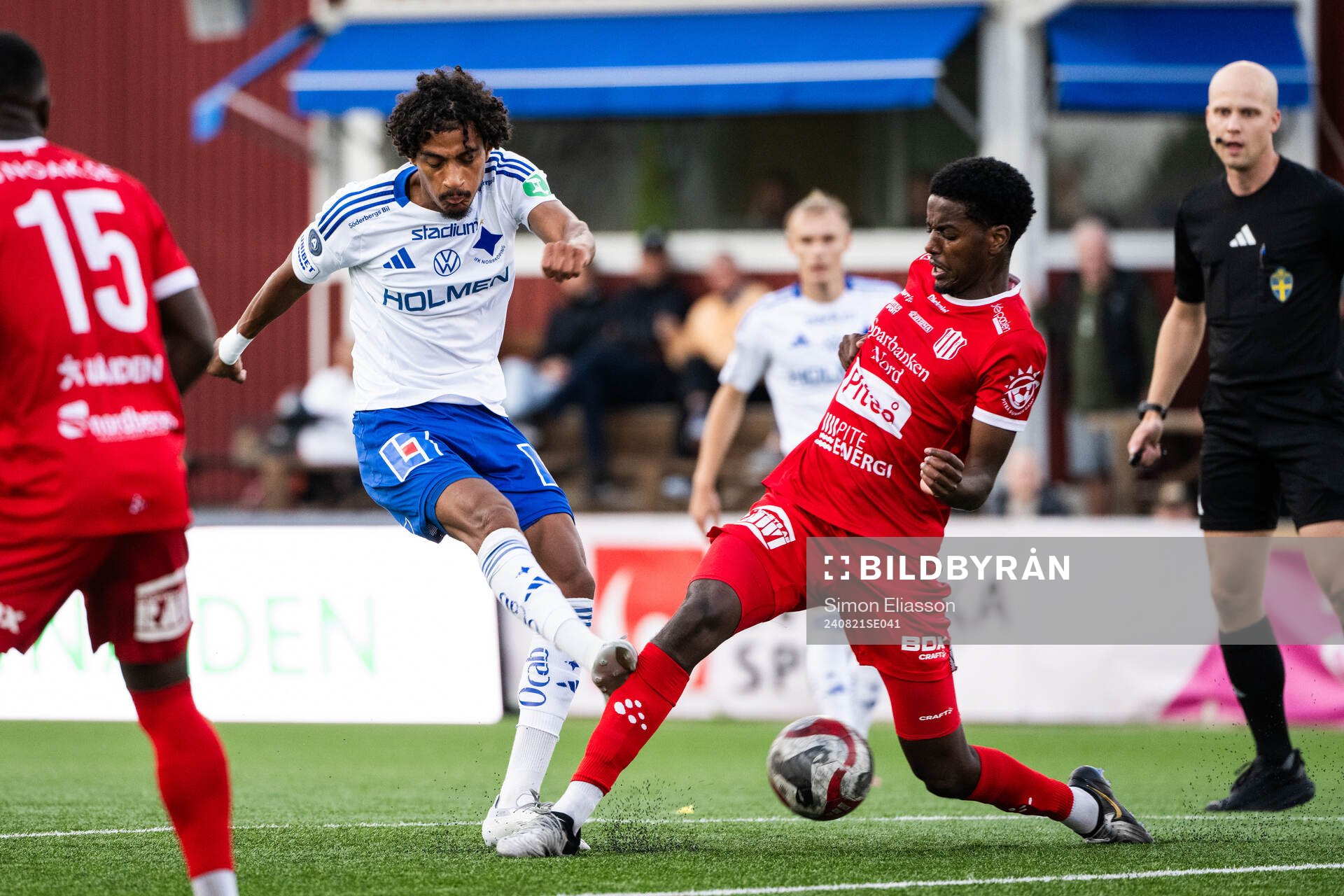 IFK Norrköpings Jesper Ceesay under fotbollsmatchen i Svenska Cupen mellan Piteå och IFK Norrköping den 21 augusti 2024 i Piteå. 