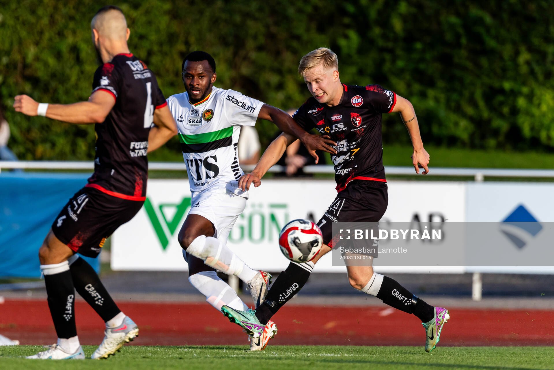 GAIS Rickard Emeka Friday och Trollhättans Kevin